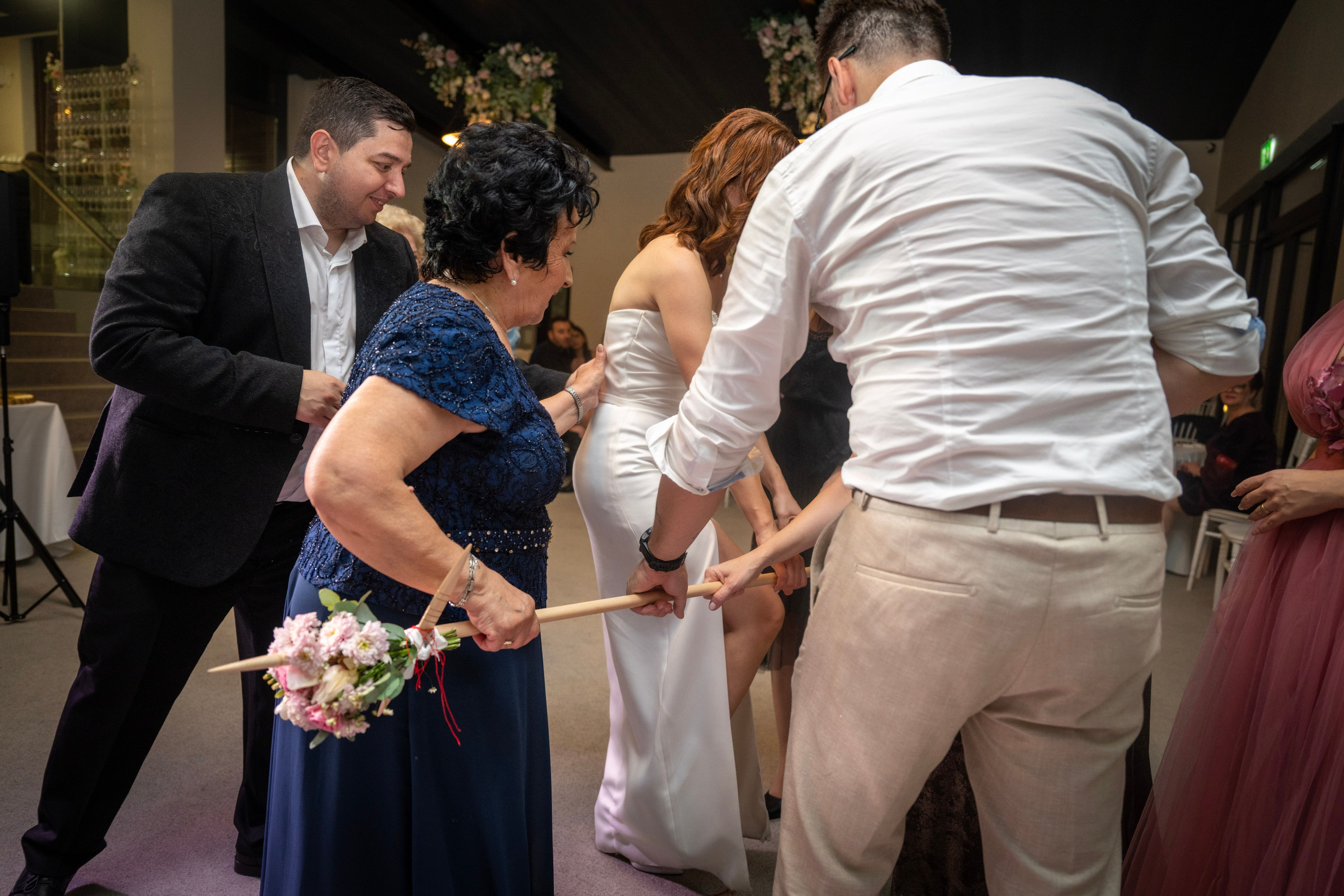 Cezara&Vali. Fotograf de evenimente si portret!