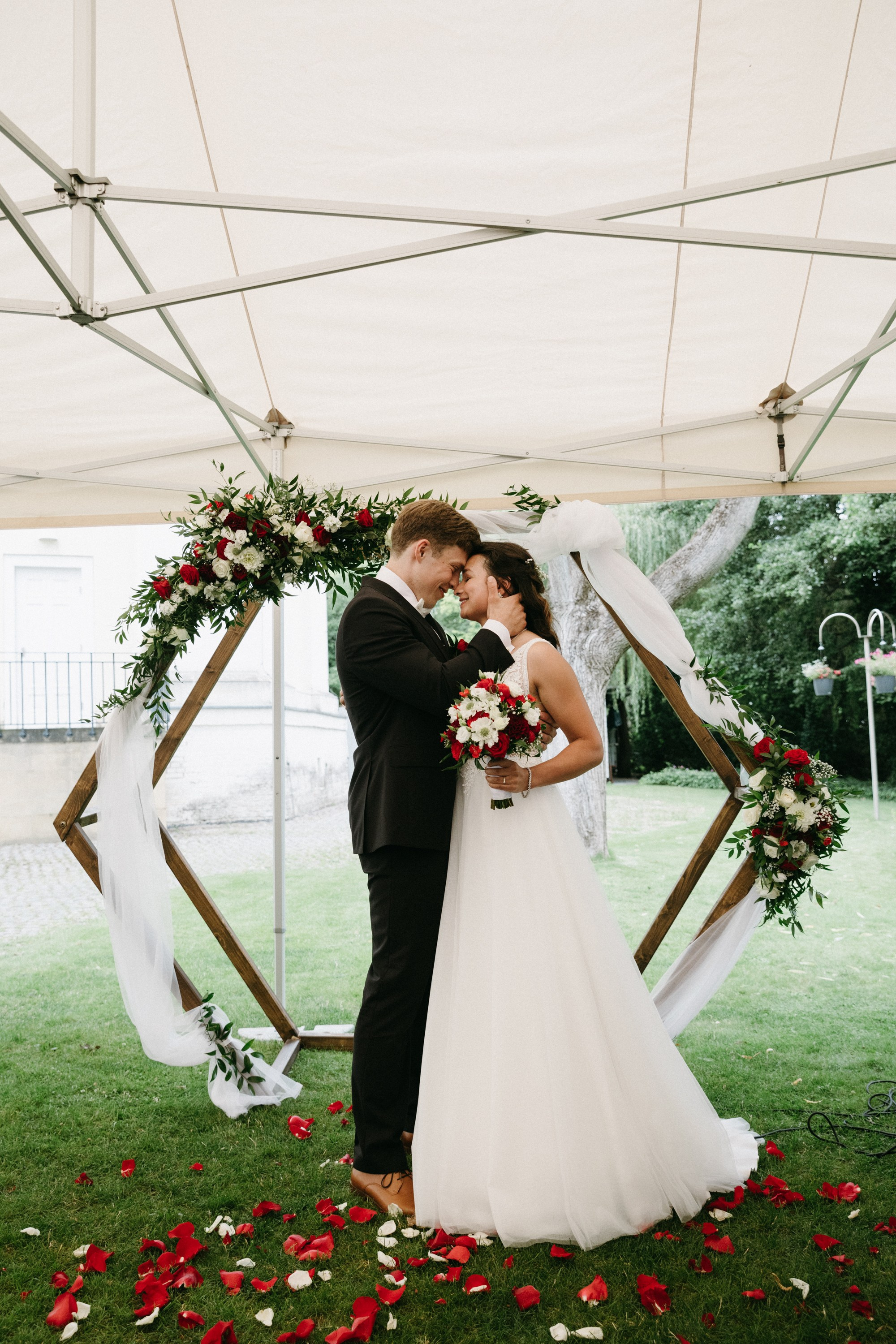 Orthodoxe Hochzeit Berlin | Wilmersdorf & Schloss Köpenick. Hochzeitsfotograf Bodensee & Allgäu | Liliana Berkut