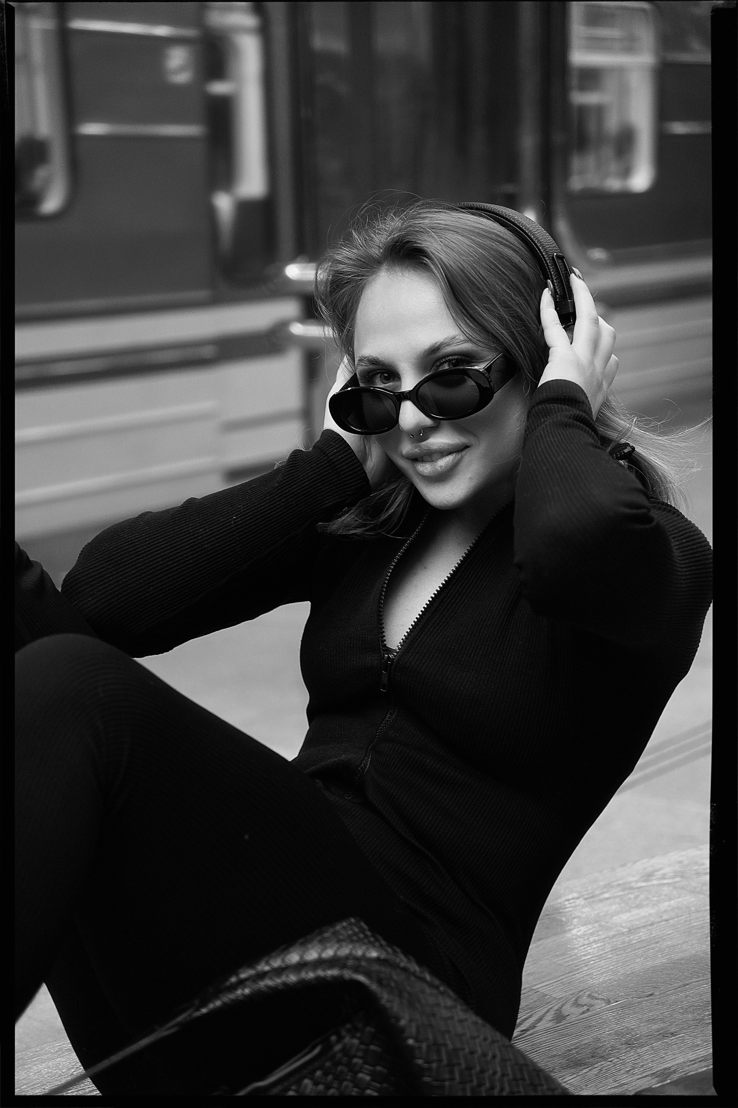 Уличная стрит фотосессия, стрит стайл, съемка на улице в Праге. Фотограф в Праге, Брно Елена Федоренко / Photographer Elena Fedorenko