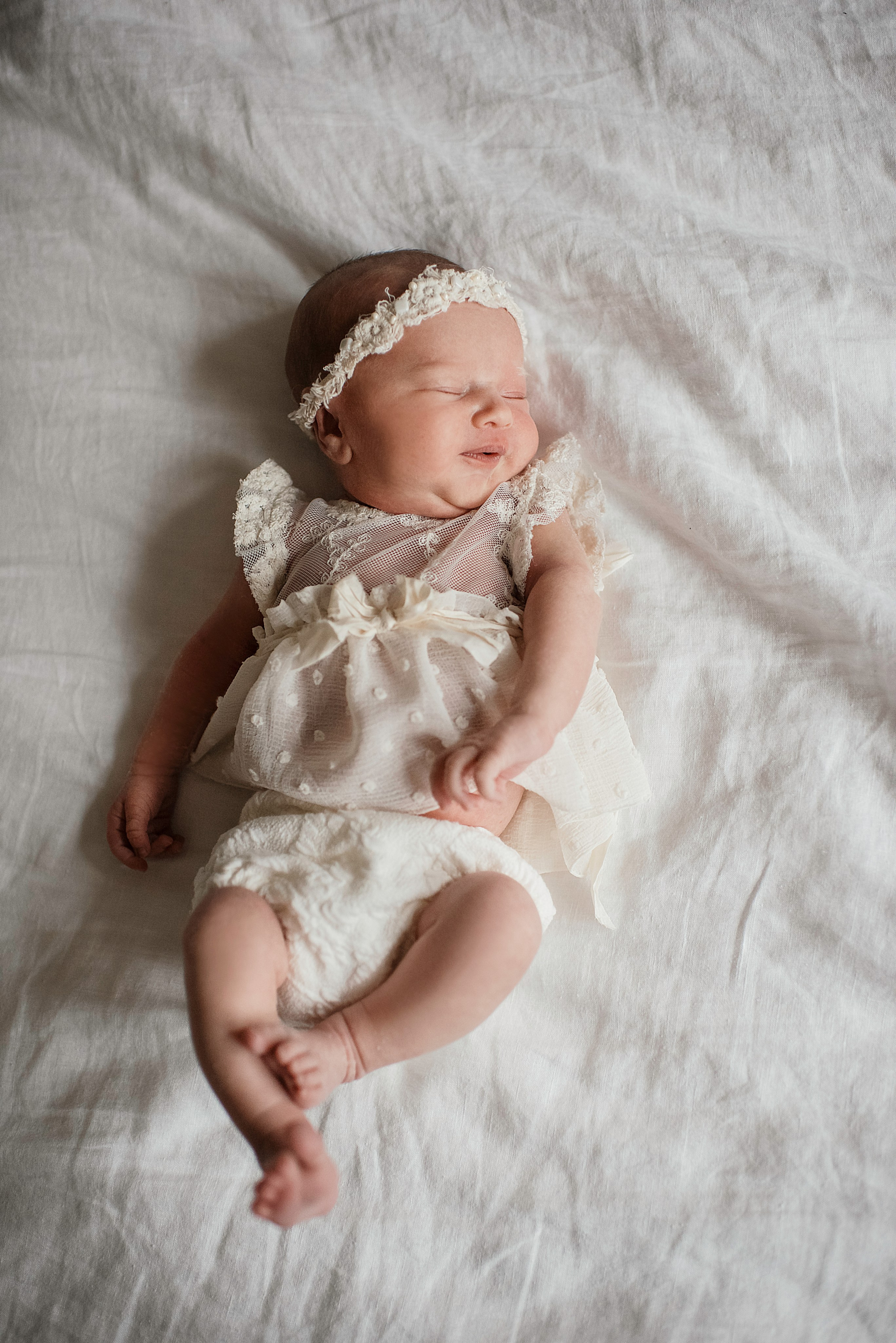 Little flower girl. Newborn, pregnancy, family photographer in New Jersey