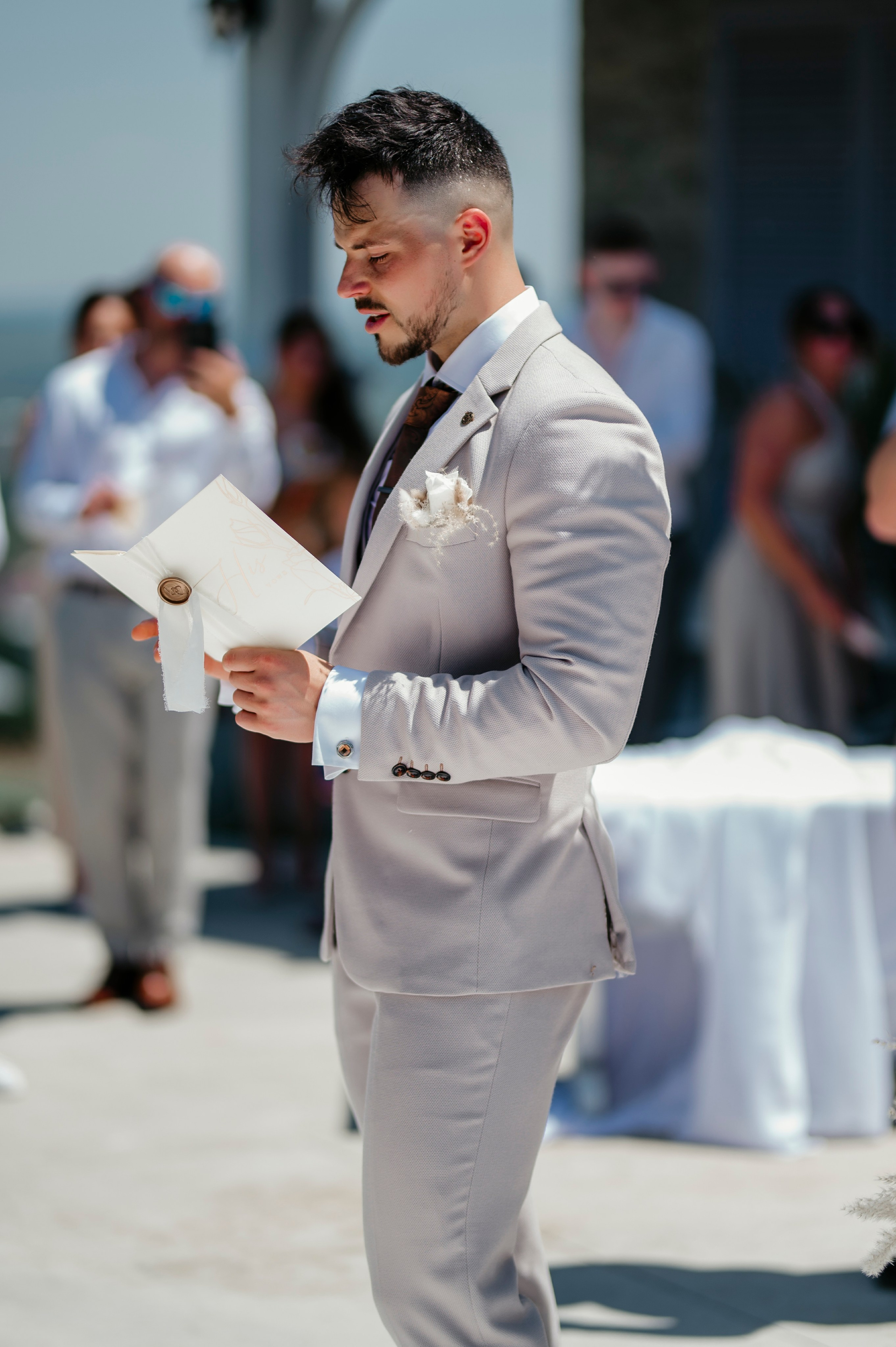 Larisa & Cosmin. Fotograf si Videograf | Nuntă-Botez