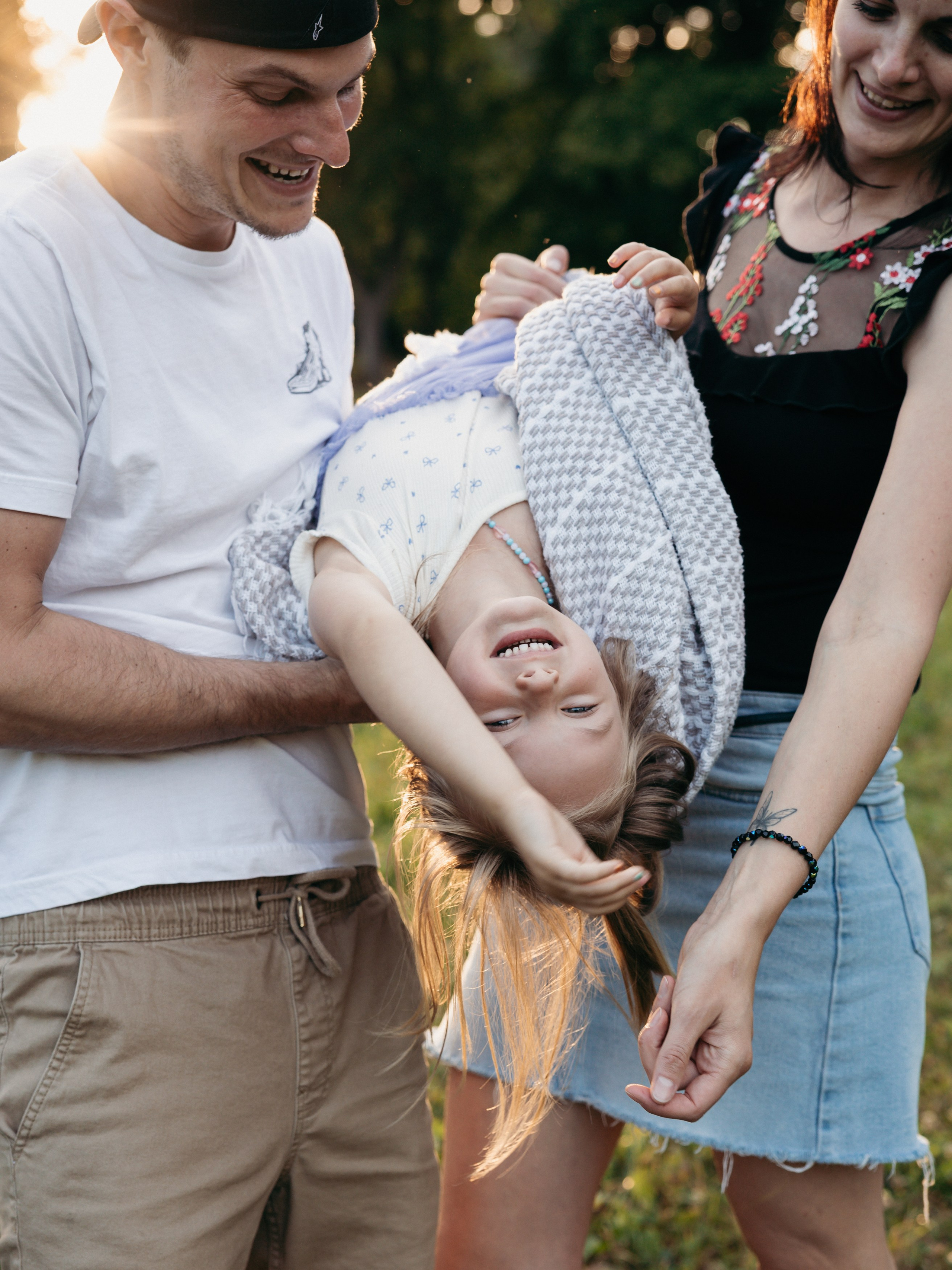 Family in the Park. Rodinná, těhotenská, newborn a lifestyle fotografka v Písku Oxana Telupilova