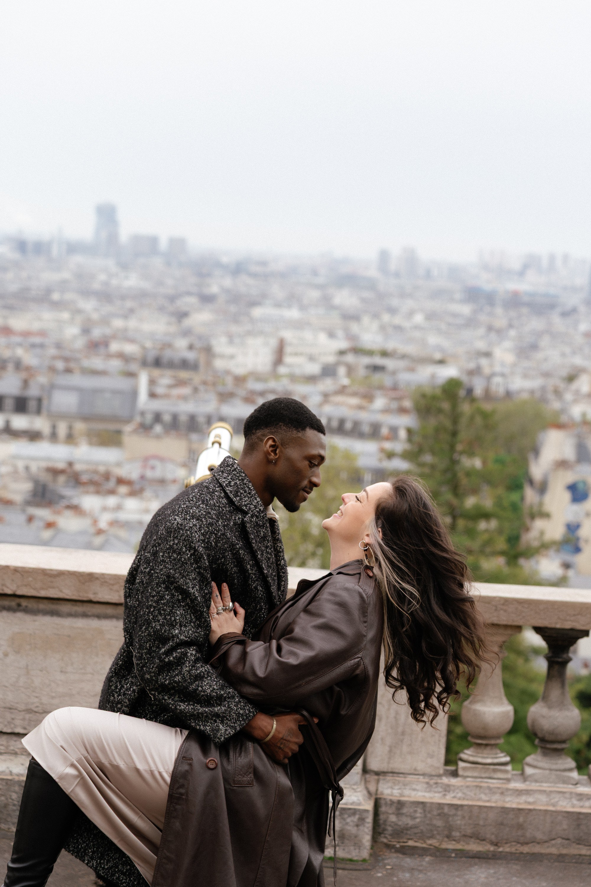 Love Story: Montmartre. Photographe et vidéaste à Paris