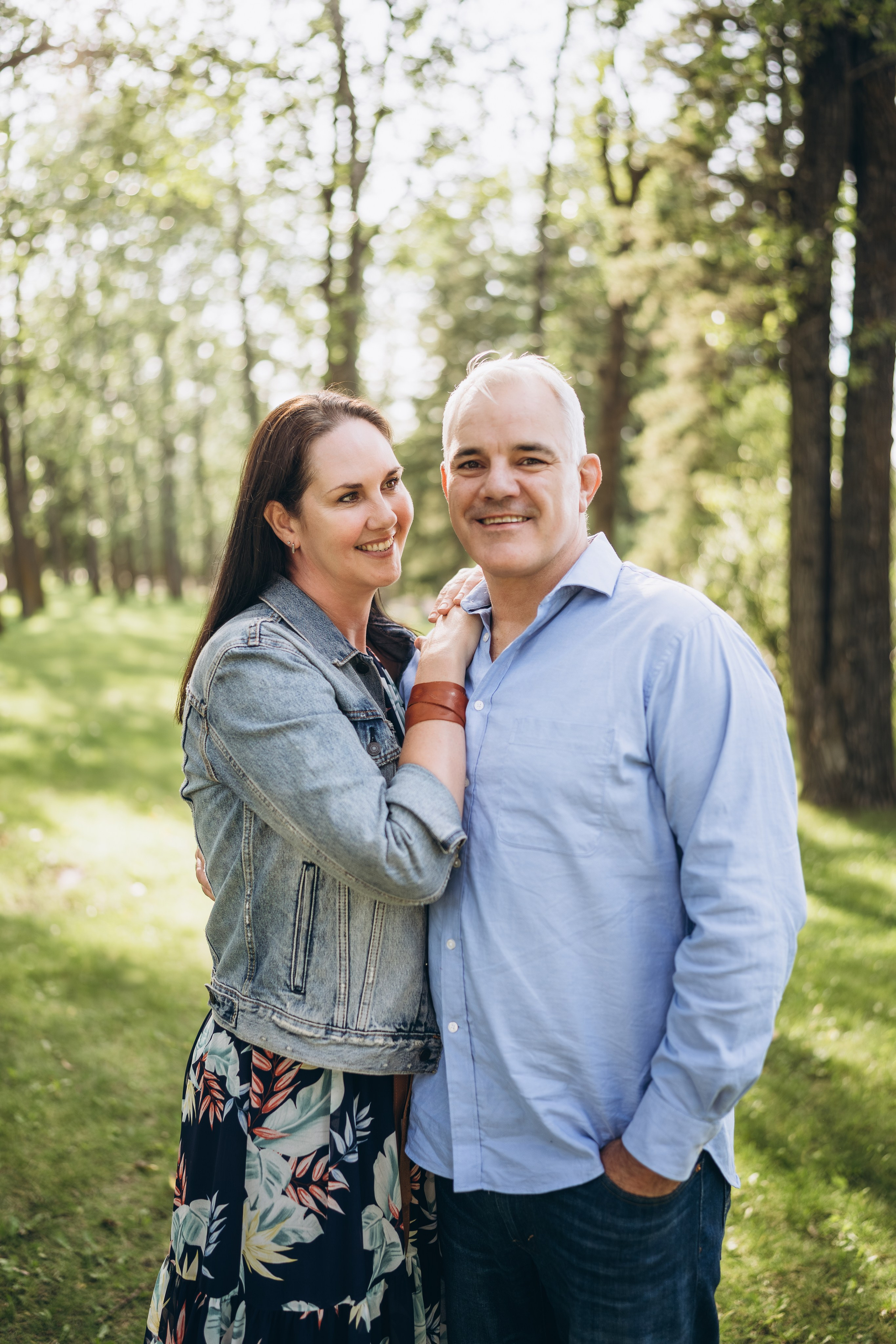 Lynn & fam. Calgary Wedding & Lifestyle Photographer — Yevhen Polishchuk