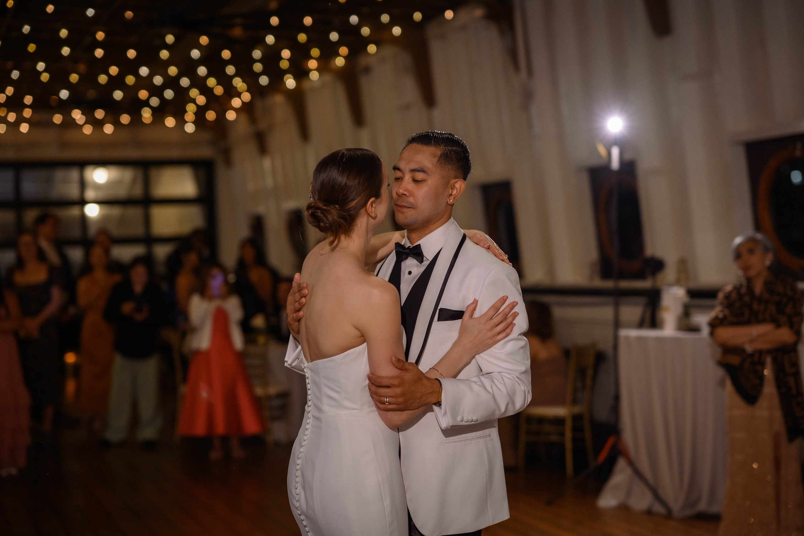 Kevin & Katie. Wedding & portrait photography in the Seattle Area. Helen Michelle photographer