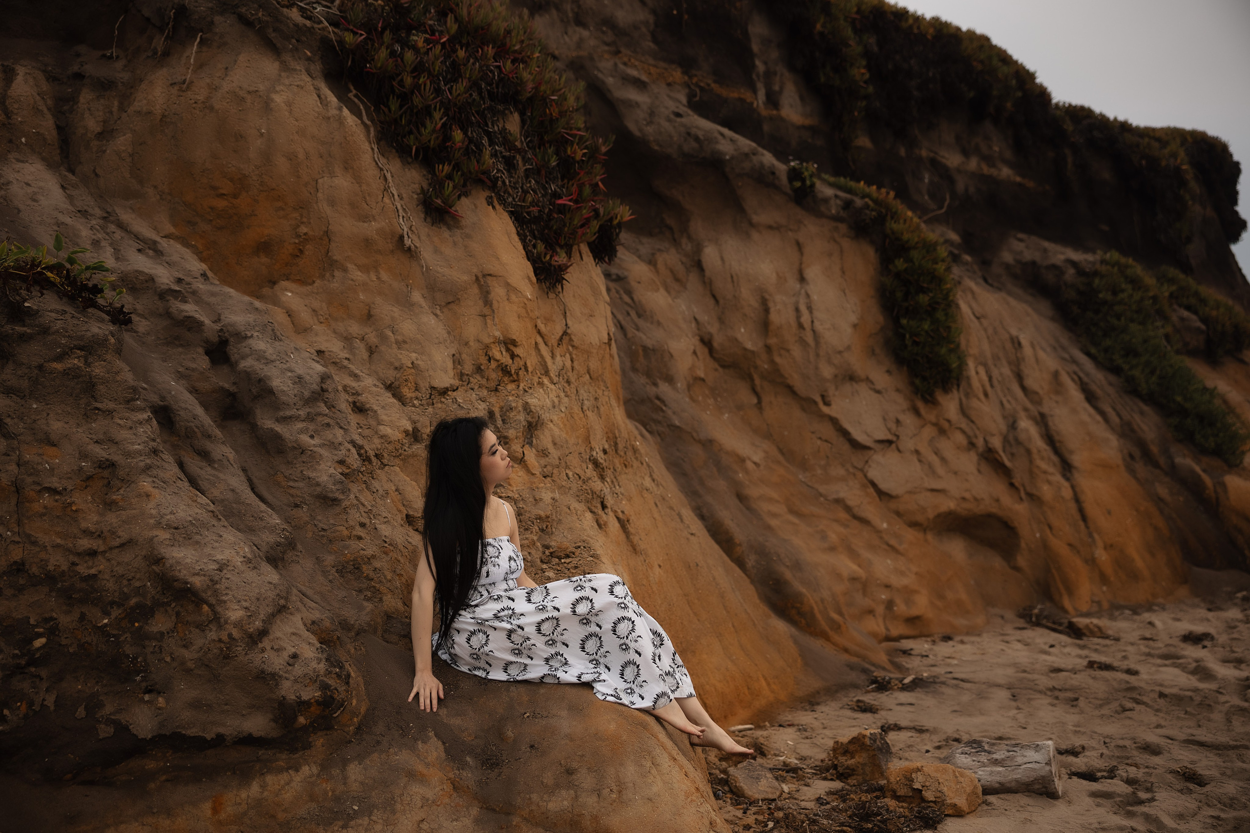 FEMALE PORTRAIT. Couples & Families photographer in Bay Area, San Jose, California