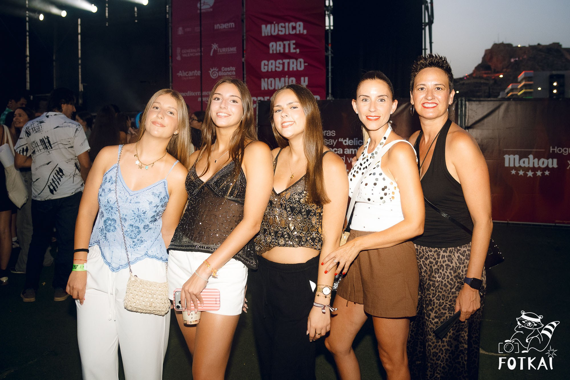 Gira OT 2025 en El Muelle Live Alicante — Fotos del concierto, Operación Triunfo 2026 | FOTKAI