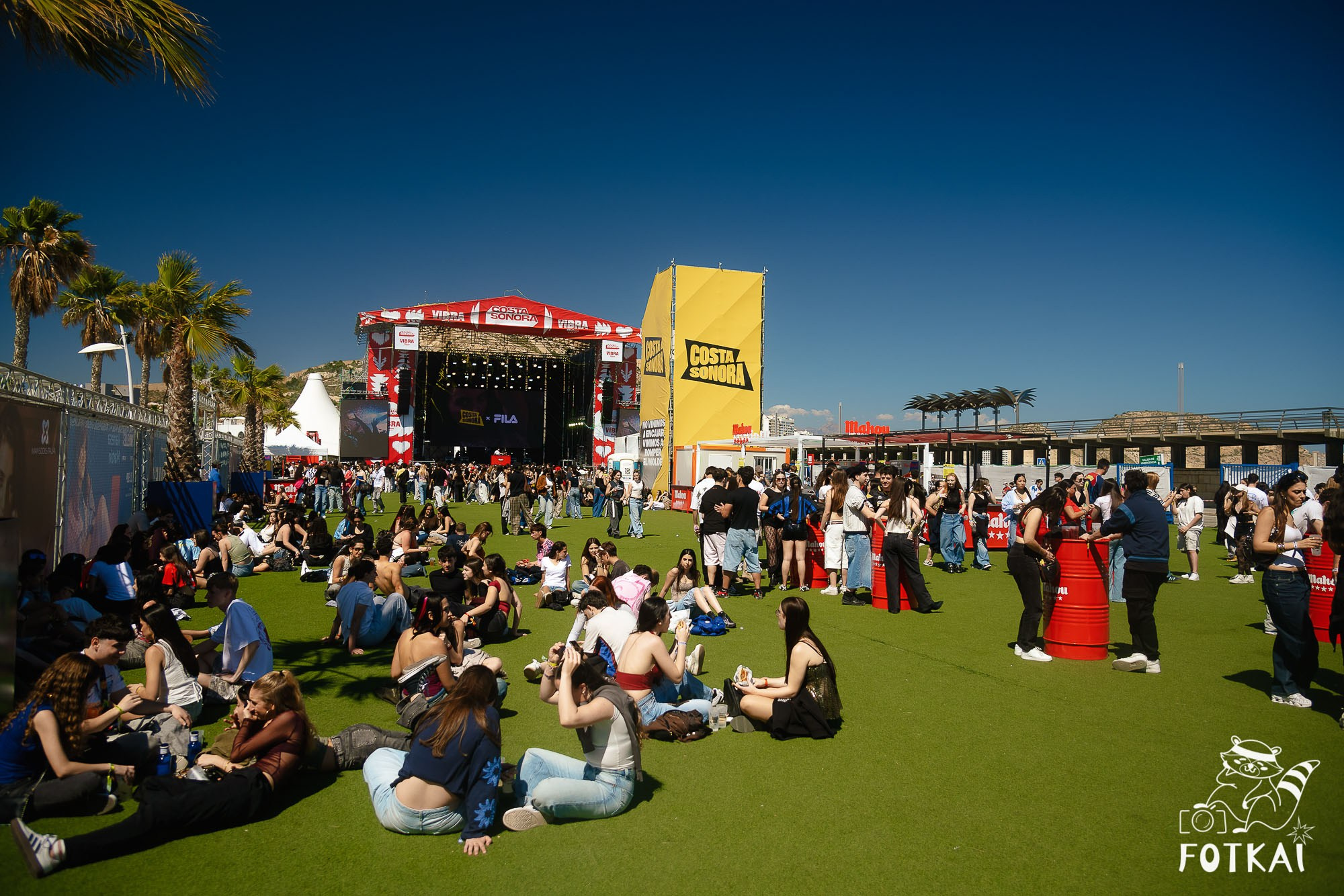 Fotos Costa Sonora 2026 Alicante Día 2 — busca tu foto y encuentra amigos del festival | FOTKAI