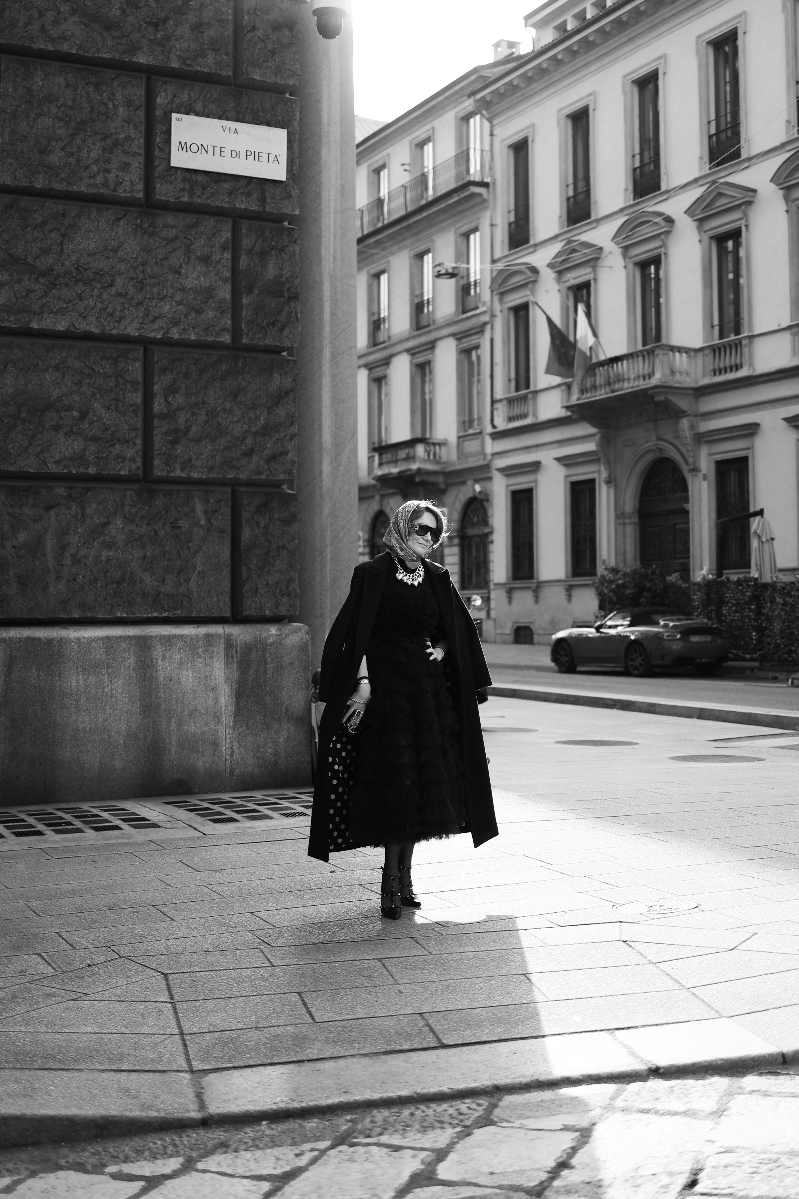 𝙎𝙩𝙧𝙚𝙚𝙩 𝙨𝙝𝙤𝙤𝙩𝙞𝙣𝙜 𝙞𝙣 𝙈𝙞𝙡𝙖𝙣. Photographer in Venice, Viktoria Antonova