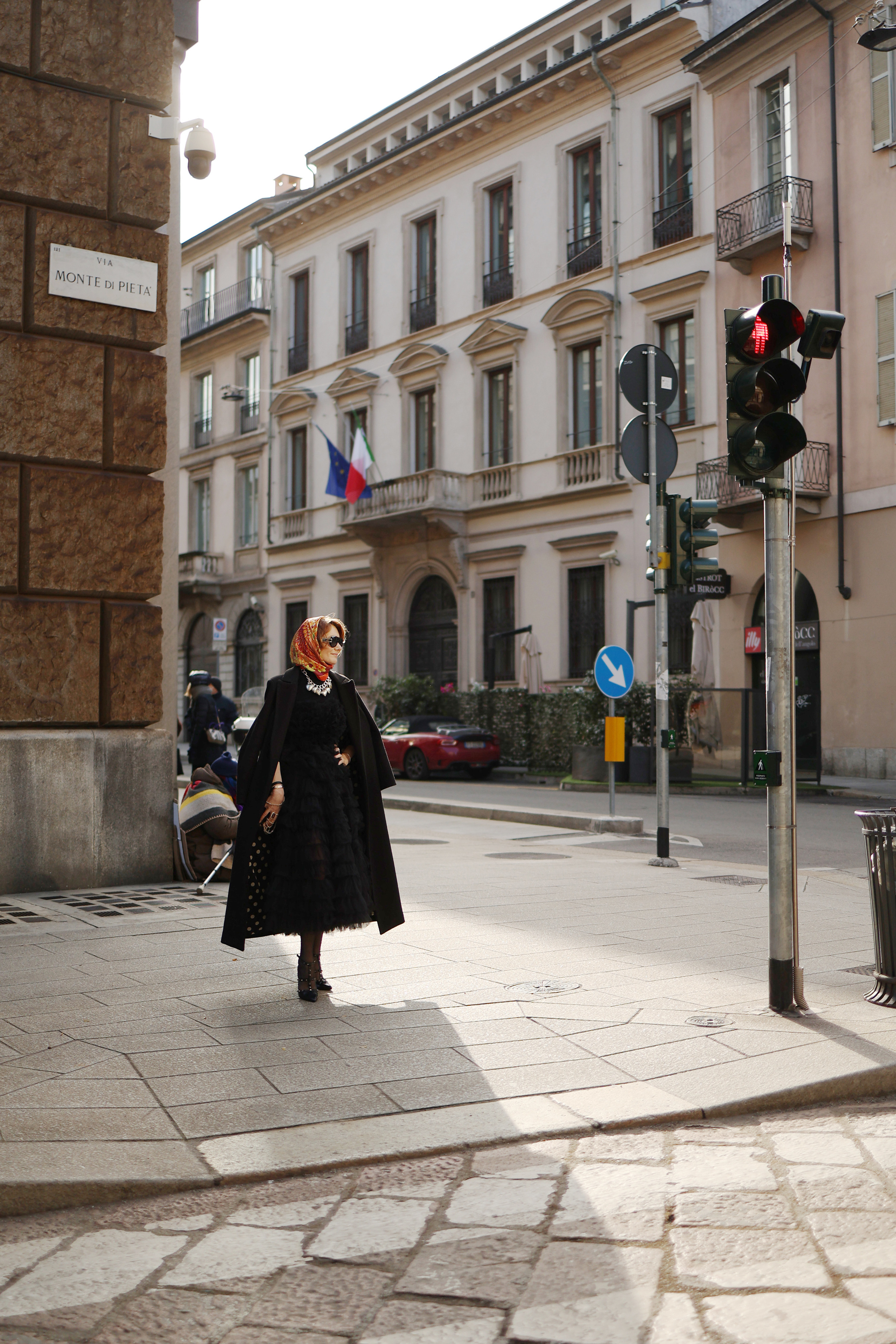 𝙎𝙩𝙧𝙚𝙚𝙩 𝙨𝙝𝙤𝙤𝙩𝙞𝙣𝙜 𝙞𝙣 𝙈𝙞𝙡𝙖𝙣. Photographer in Venice, Viktoria Antonova