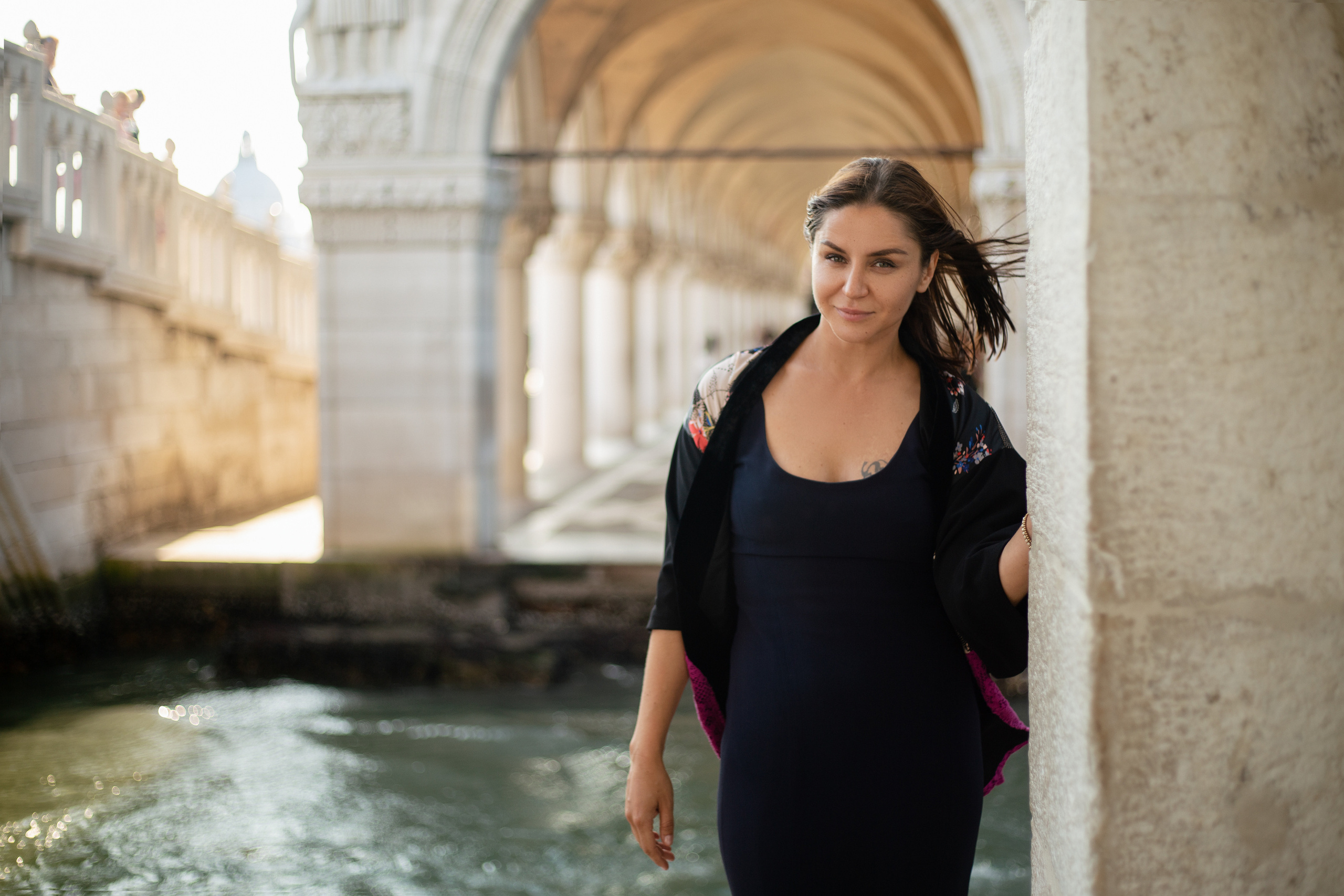 Photo session on a water taxi. Photographer in Venice, Viktoria Antonova