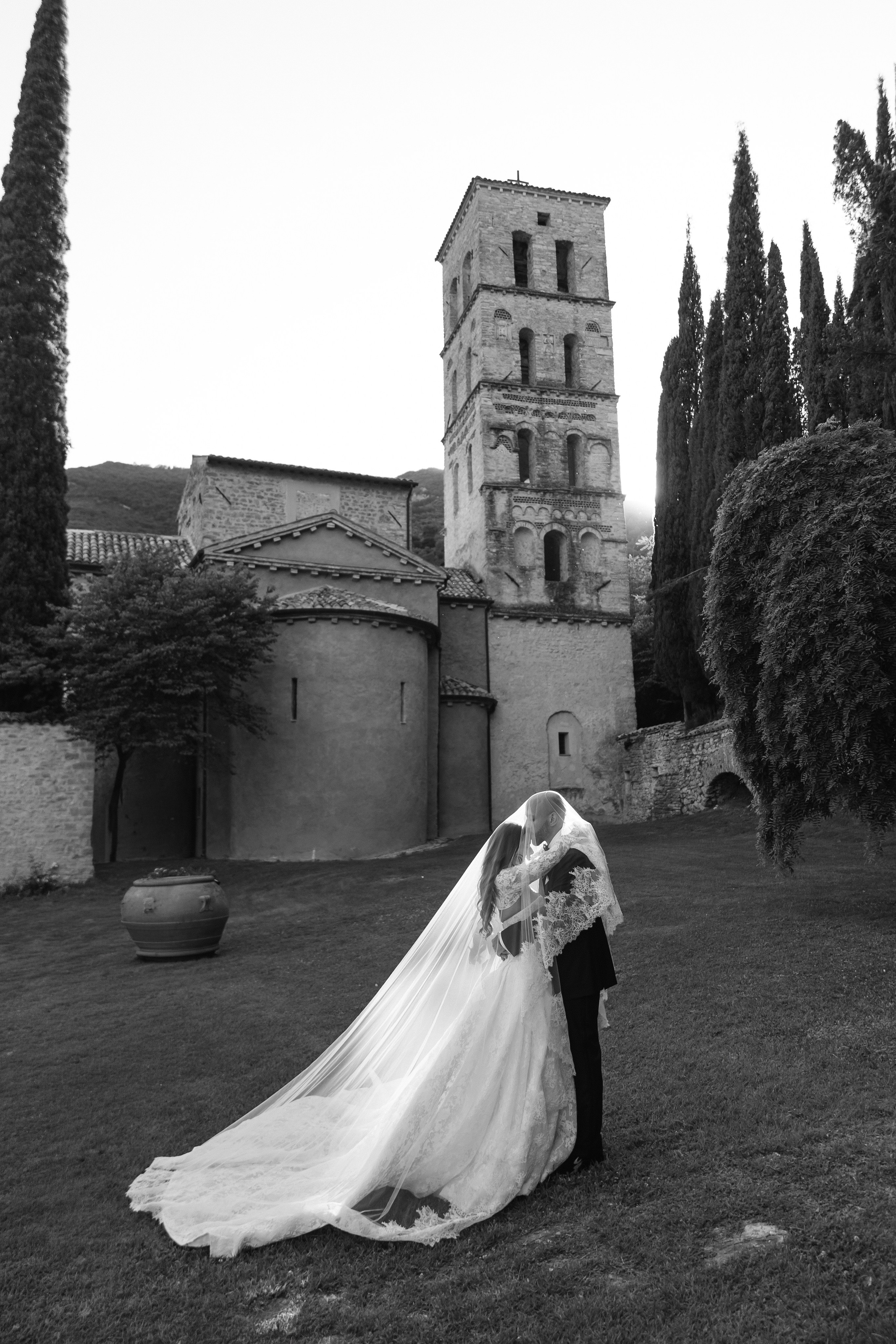 Charlotte & Anthony. Wedding Photographer Rome Tuscany Como Sicily Puglia Amalfy Italy- Oksana Savenchuk