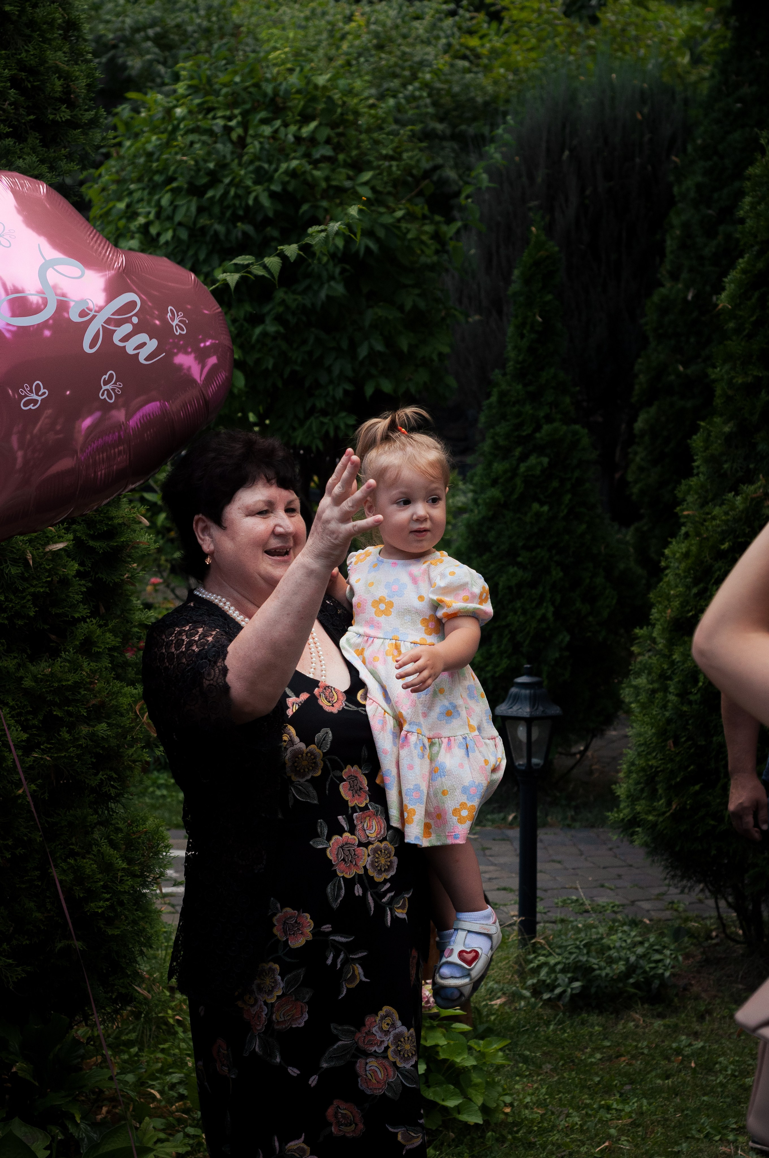 Sothie Baptize. Дизайнер и Фотограф в Кишинёве Бусуйок Станислав