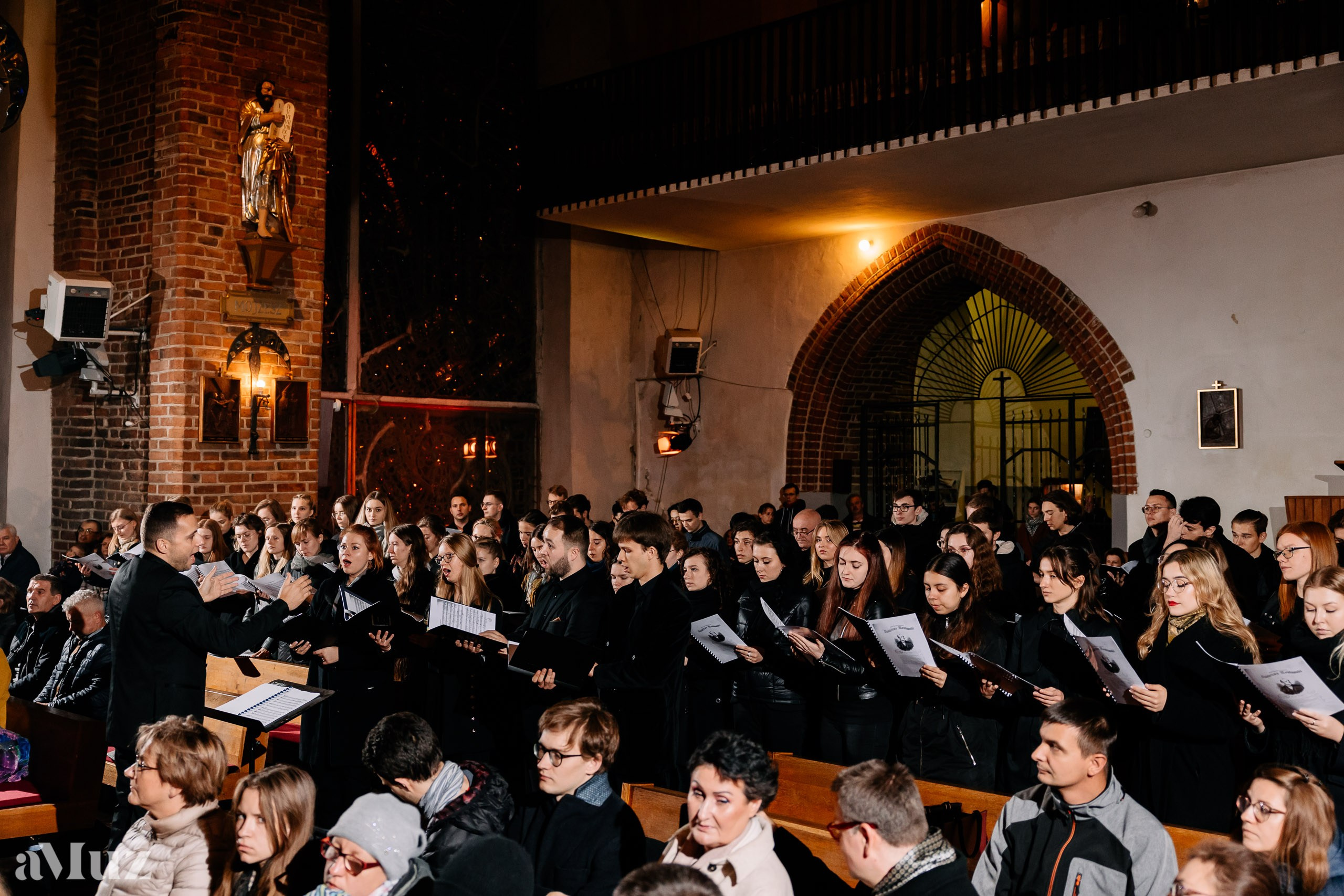 Parafia rzymskokatolicka pw. Św. Barbary Gdańsk. Fotograf Ślubny Warszawa - Sesje Biznesowe Rodzinne Eventy