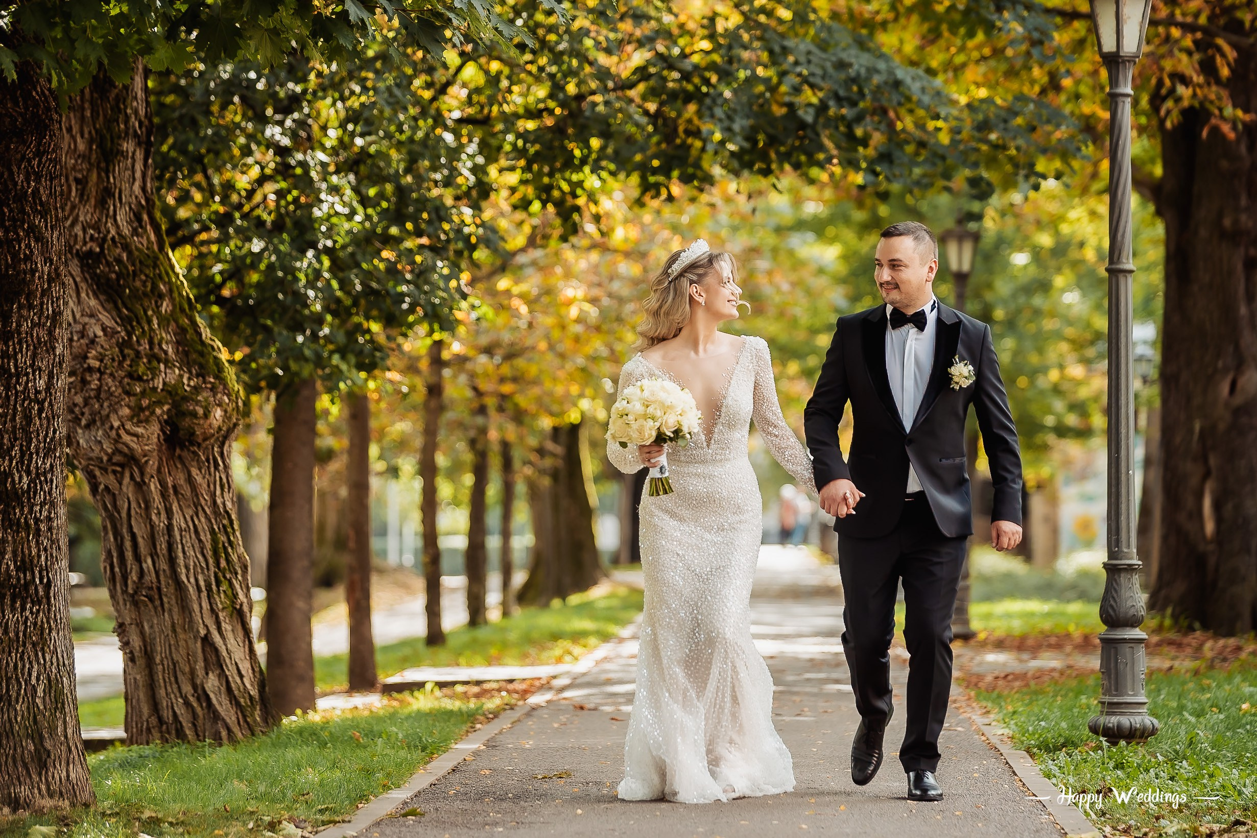 “Nunta lui Marius și Cristina # absolut LEGENDARĂ. Fotograf nuntă Bistrița | Fotograf botez & evenimente — Happy Weddings