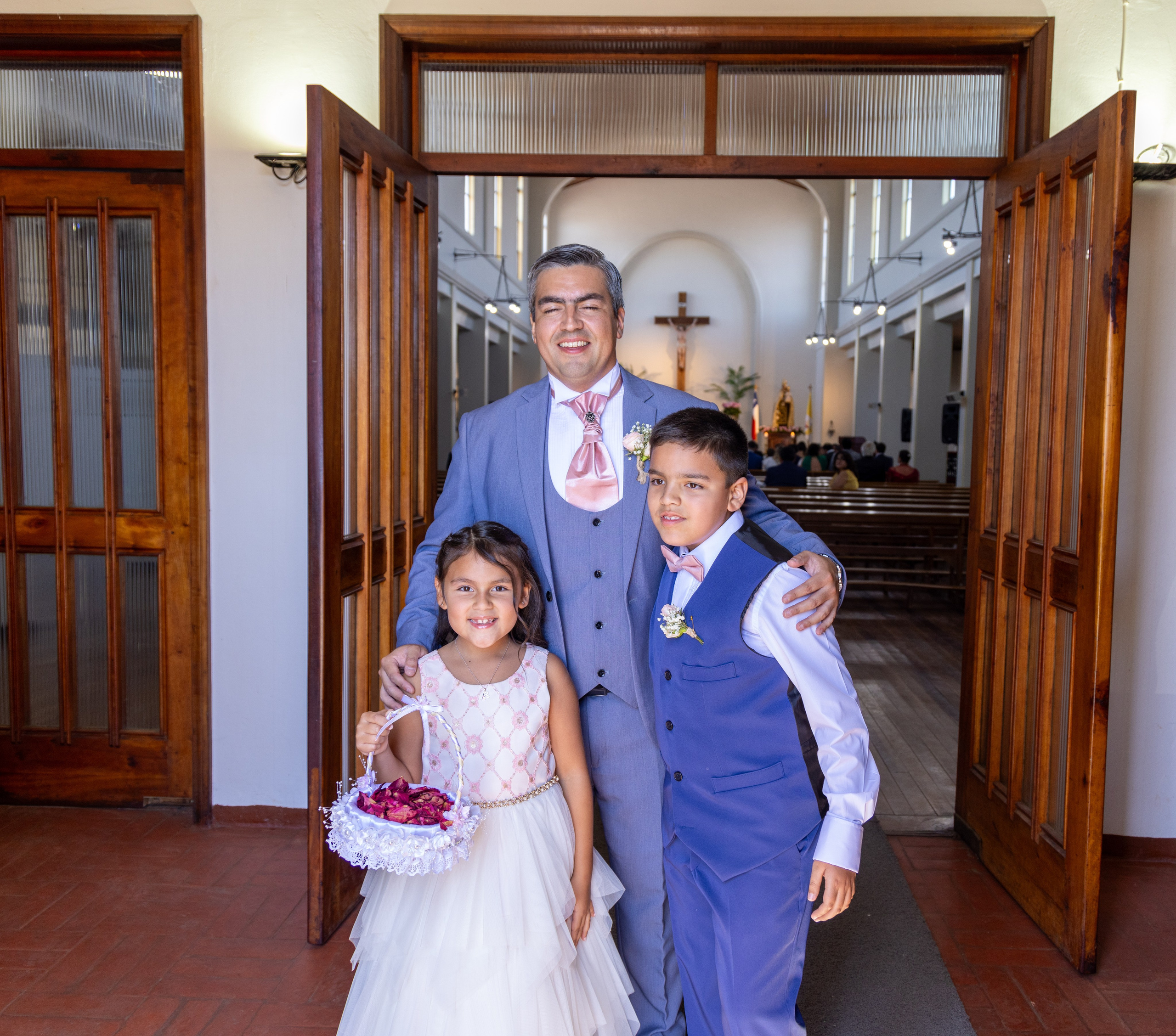 Katherin y Daniel. Dinka & Emilio - El arte de preservar lo que no se repite