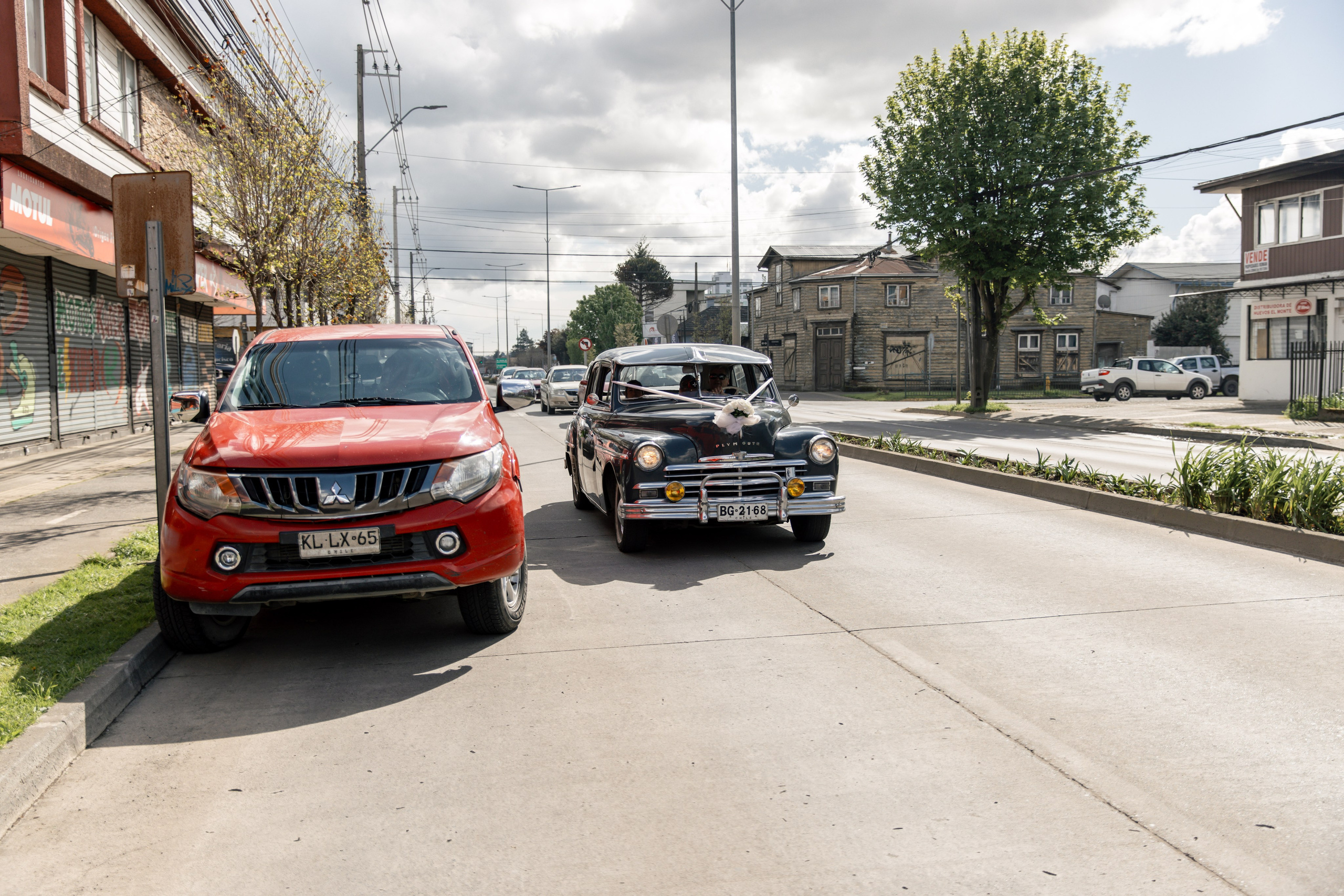 Johana y Edgar. Dinka & Emilio - El arte de preservar lo que no se repite