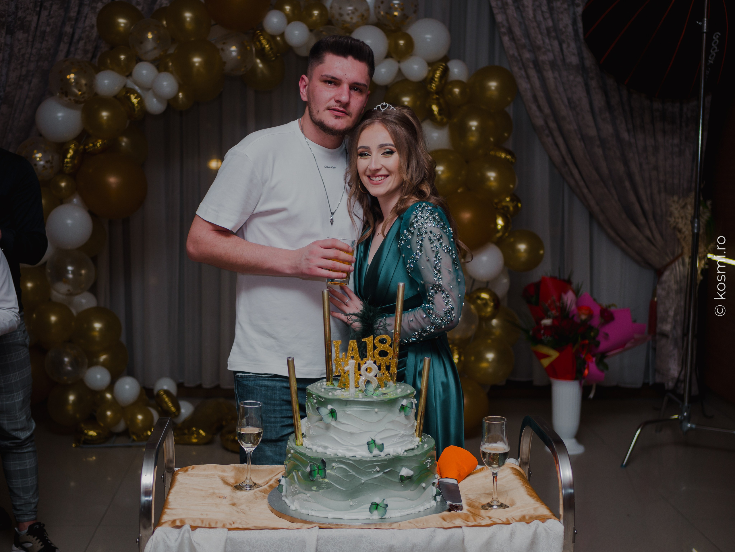 Majorat Andreea. Kosmi