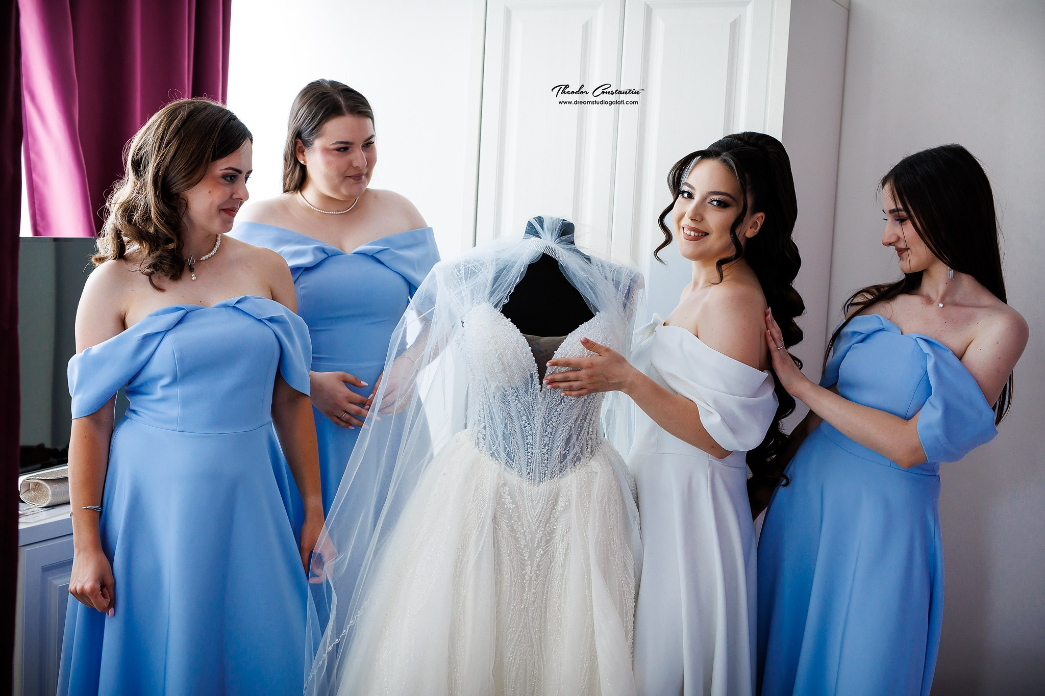 Cadre Interior Nunta. Dream Studio Galați – ședințe foto profesionale pentru familie, portrete și evenimente