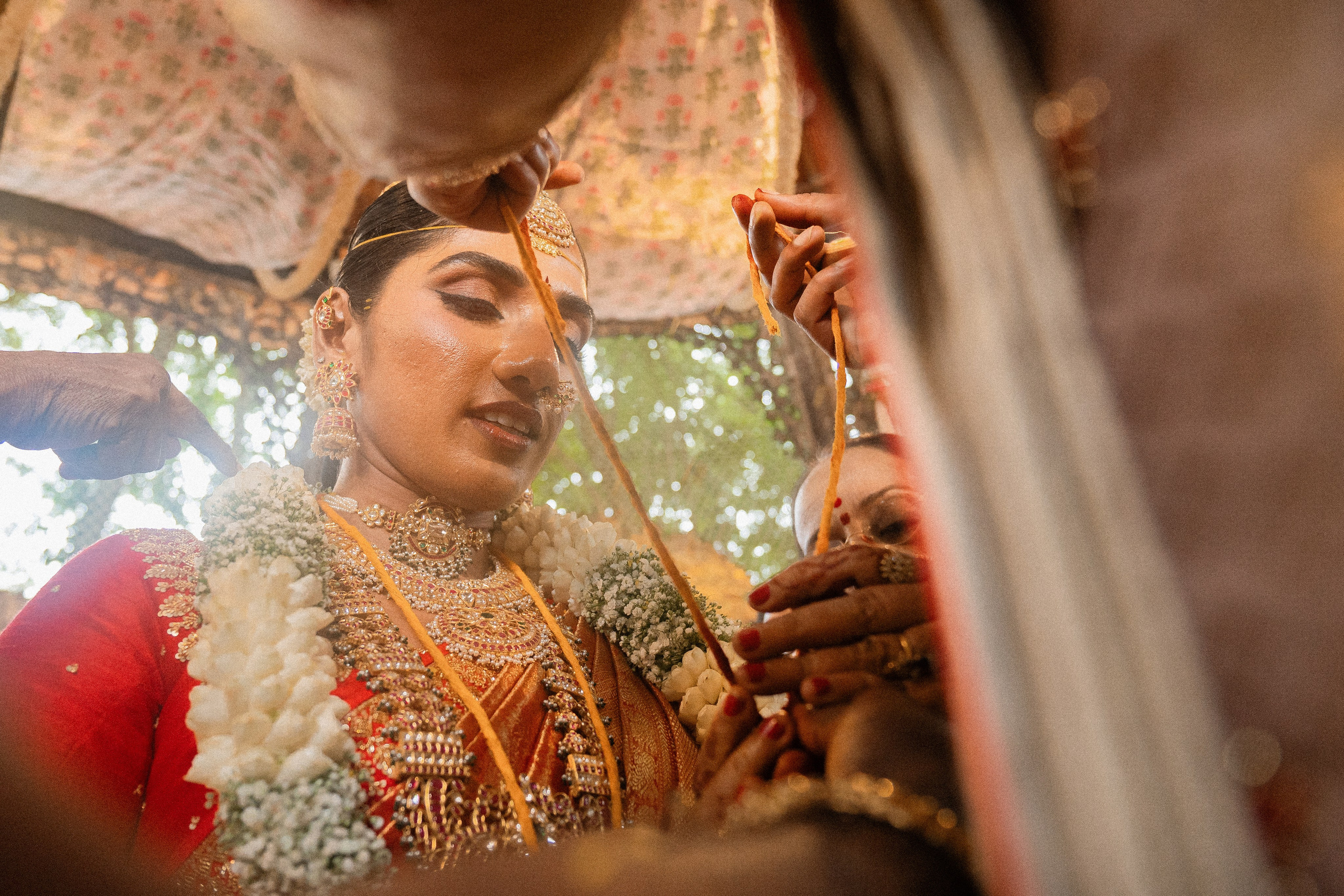 KIRTHI & JAWAHAR. Wedding photographer Avira Stories