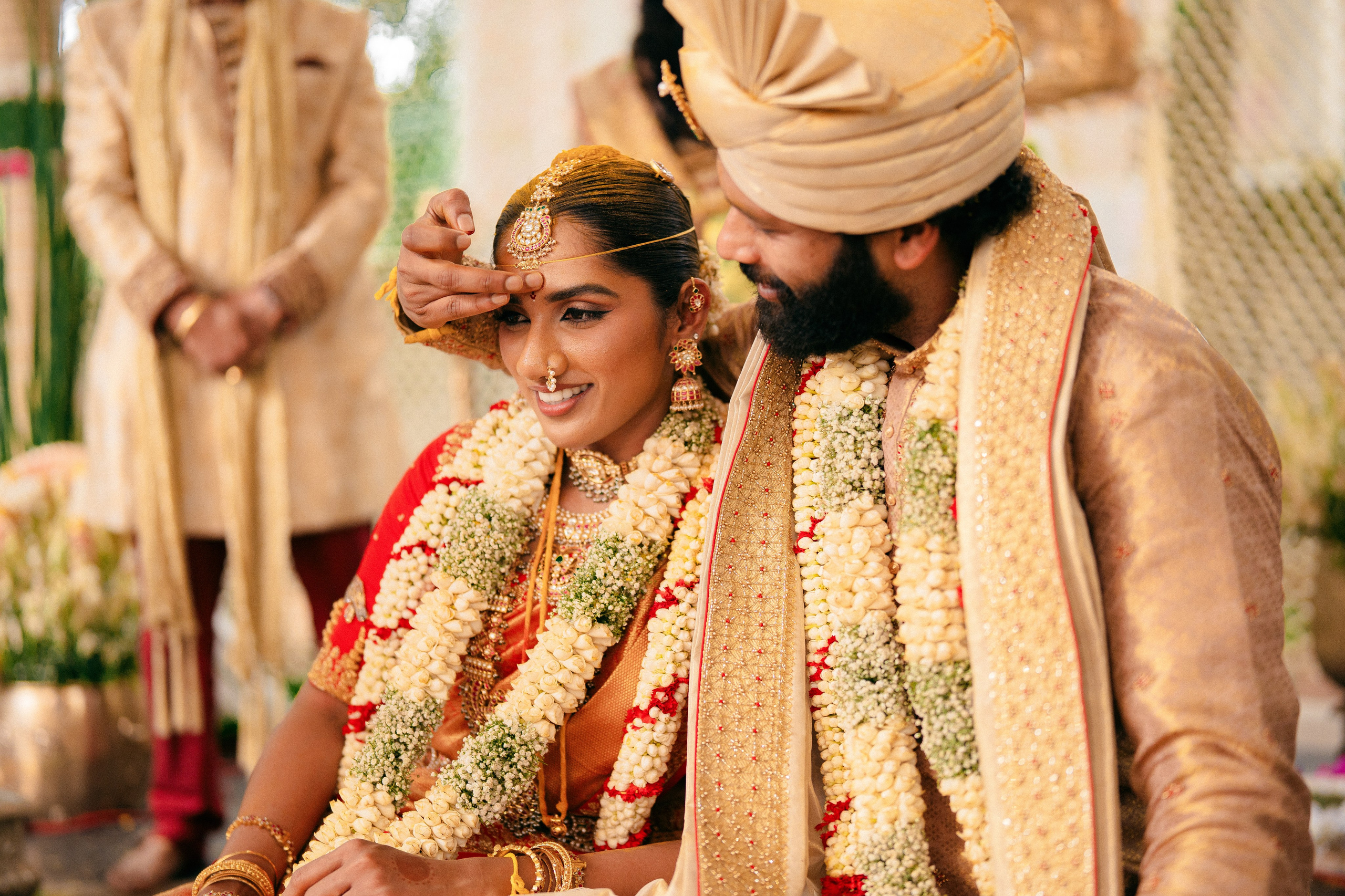 KIRTHI & JAWAHAR. Wedding photographer Avira Stories