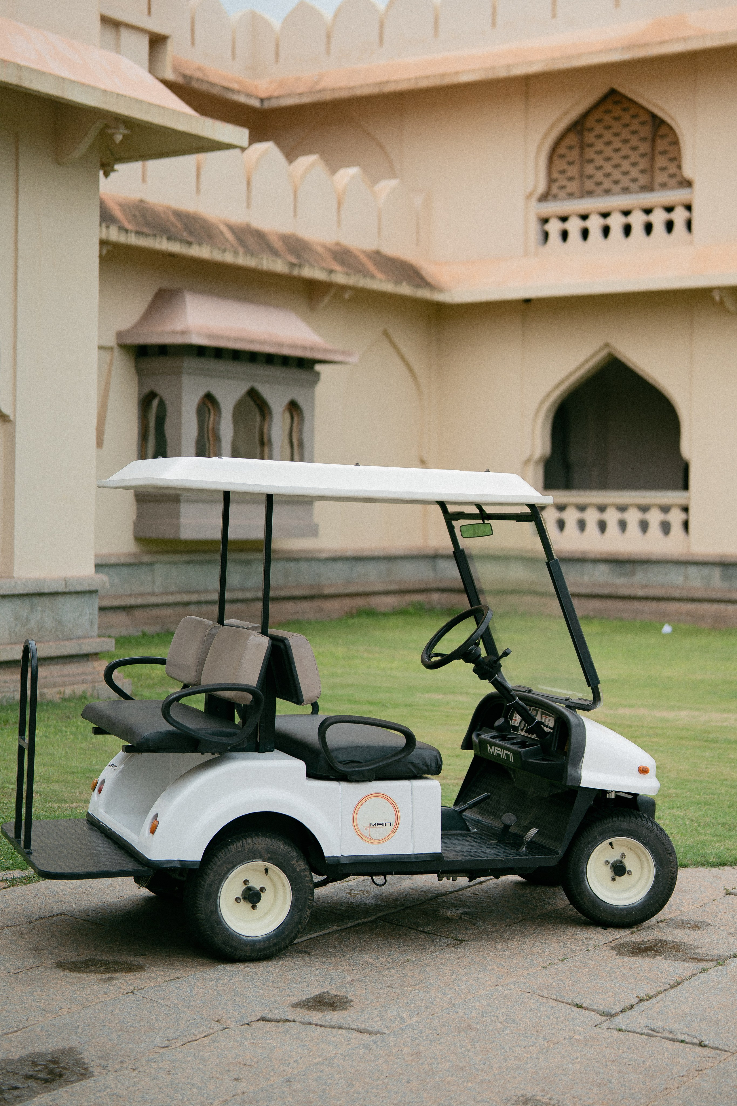 KIRTHI & JAWAHAR. Wedding photographer Avira Stories