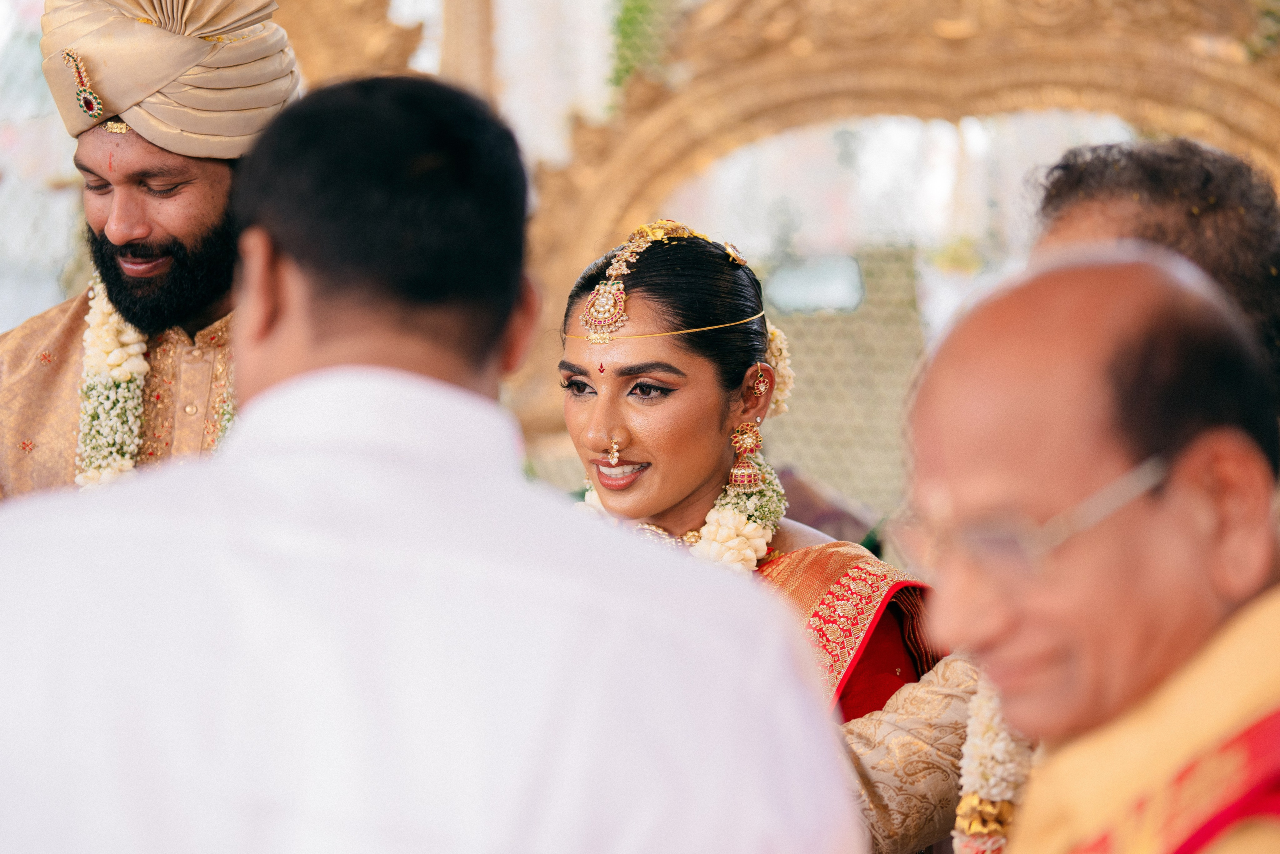 KIRTHI & JAWAHAR. Wedding photographer Avira Stories