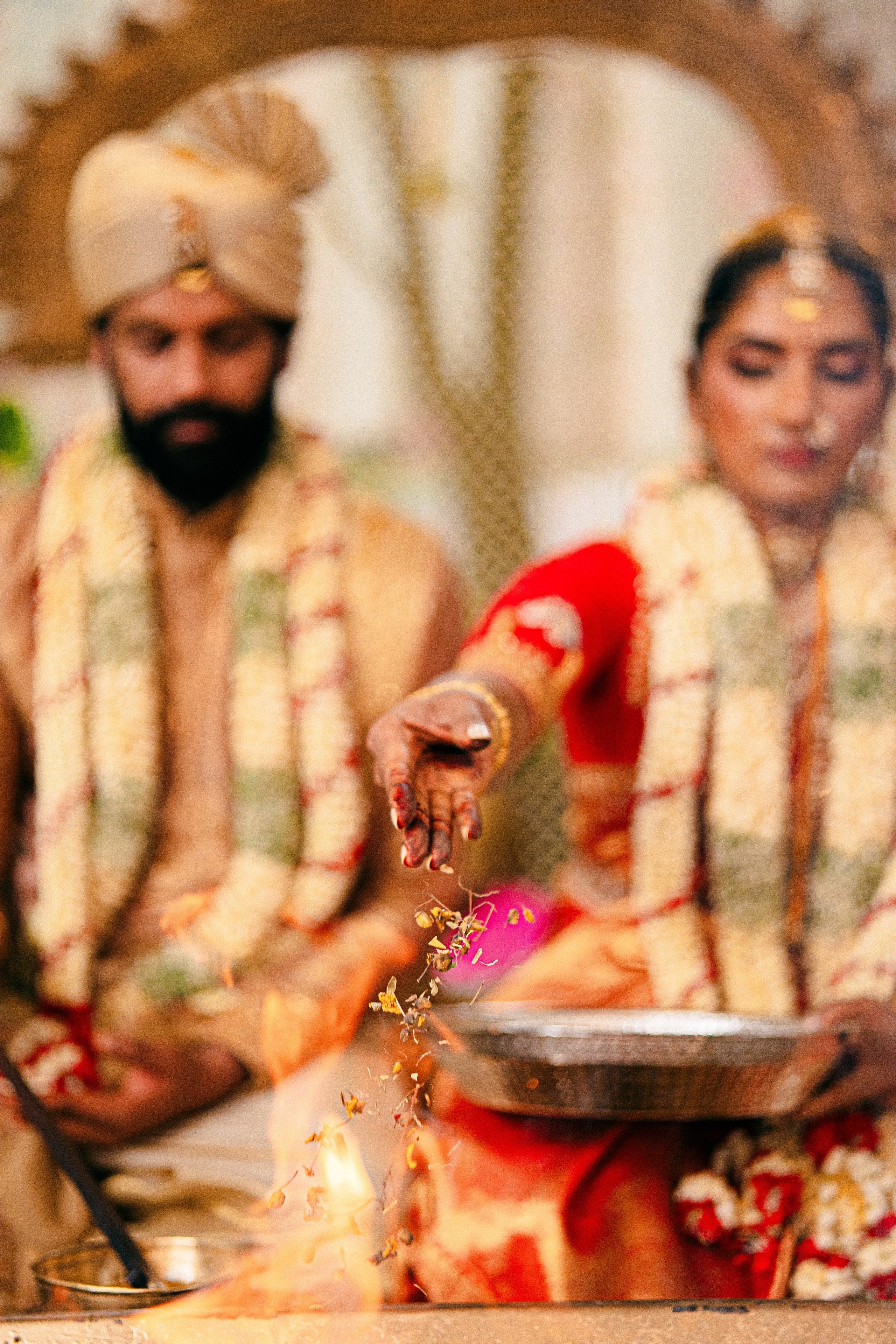 KIRTHI & JAWAHAR. Wedding photographer Avira Stories