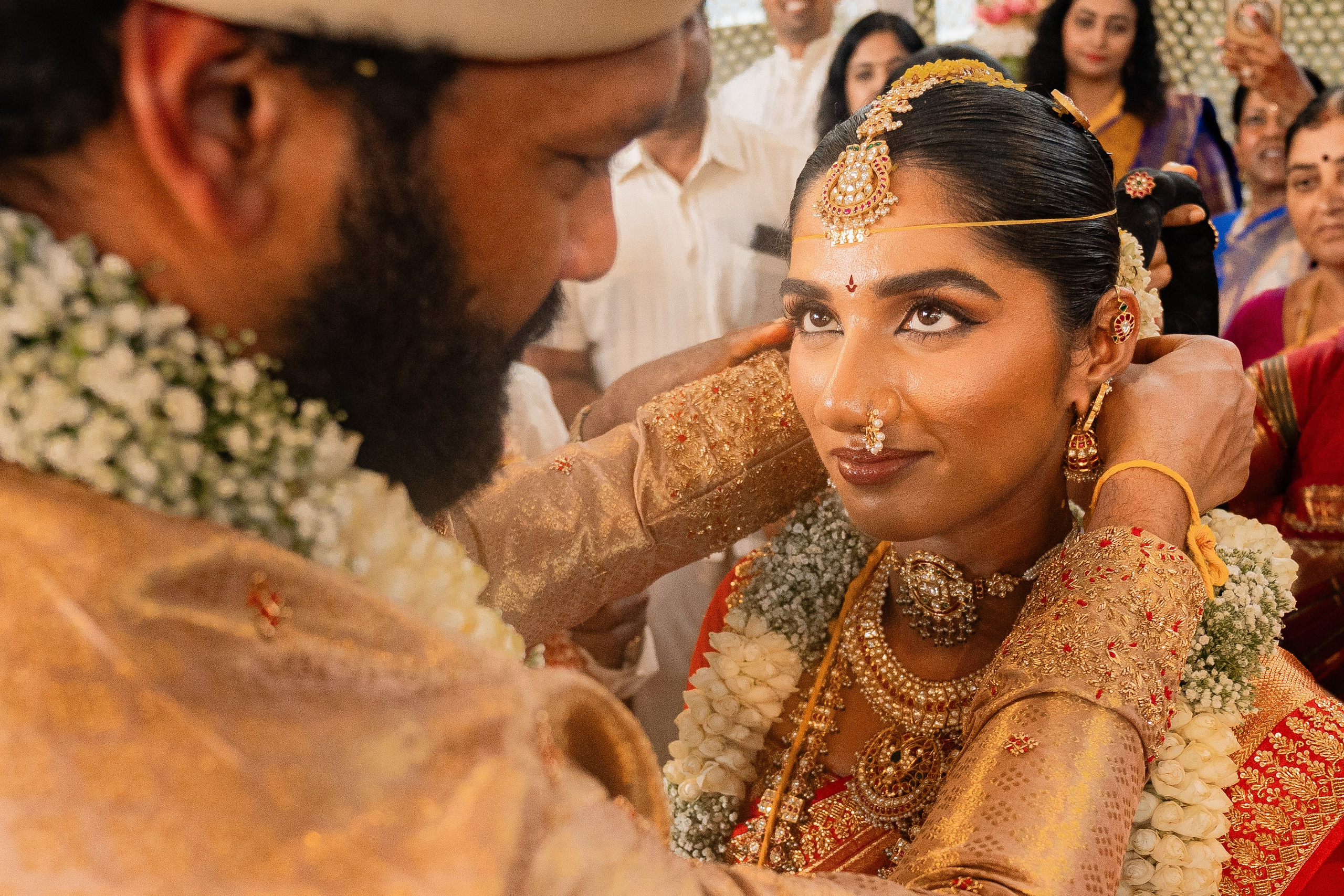 KIRTHI & JAWAHAR. Wedding photographer Avira Stories