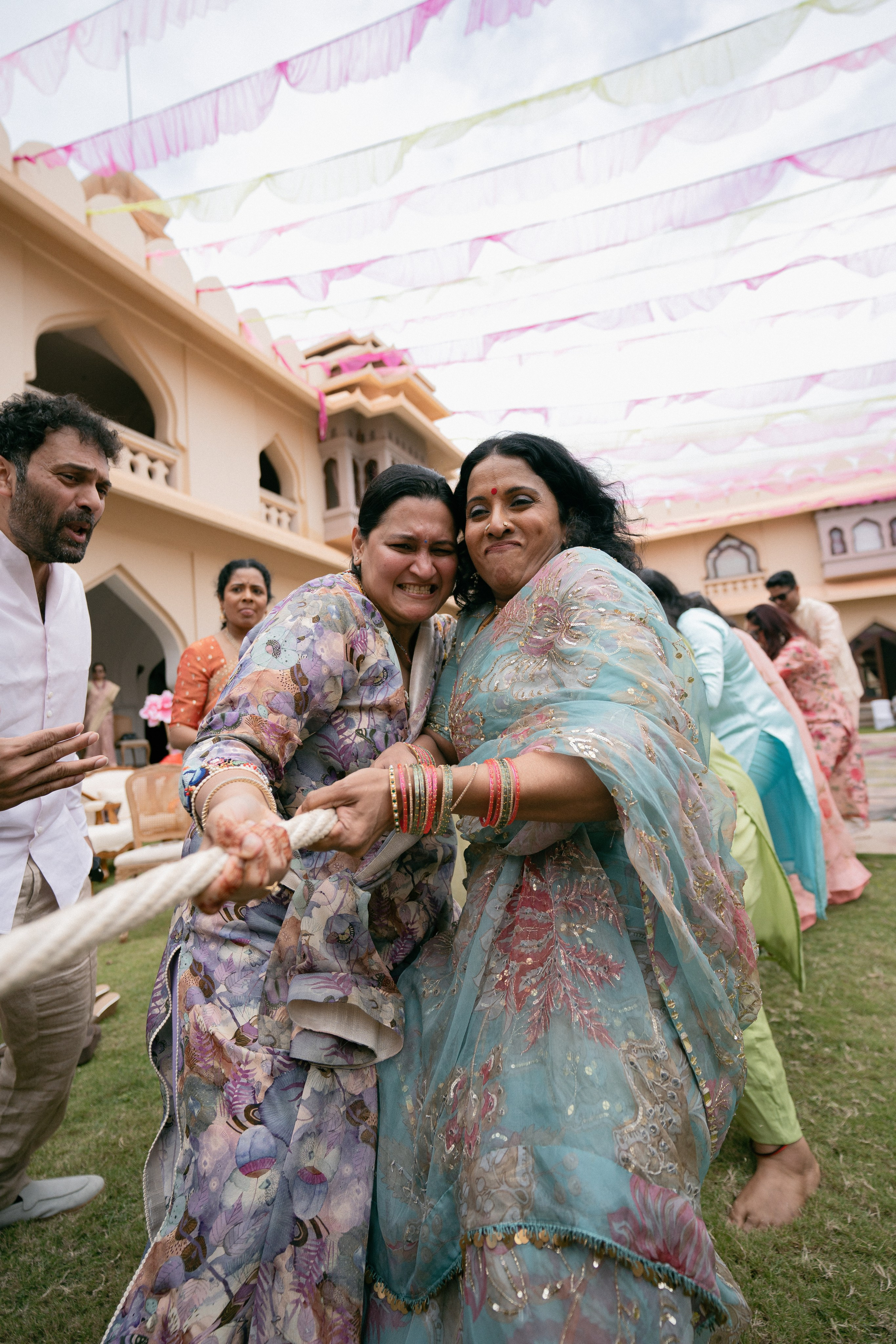 KIRTHI & JAWAHAR. Wedding photographer Avira Stories