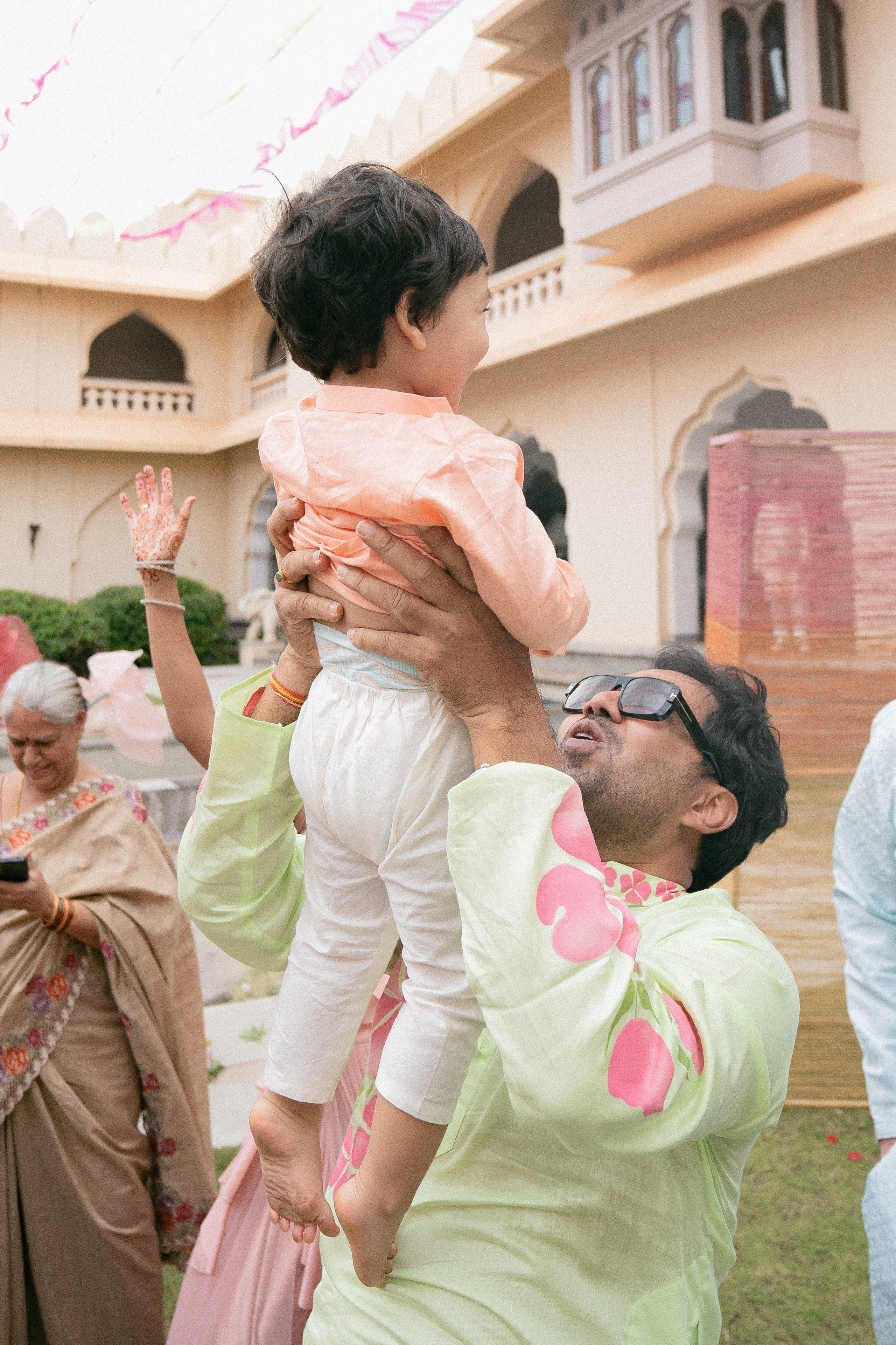 KIRTHI & JAWAHAR. Wedding photographer Avira Stories