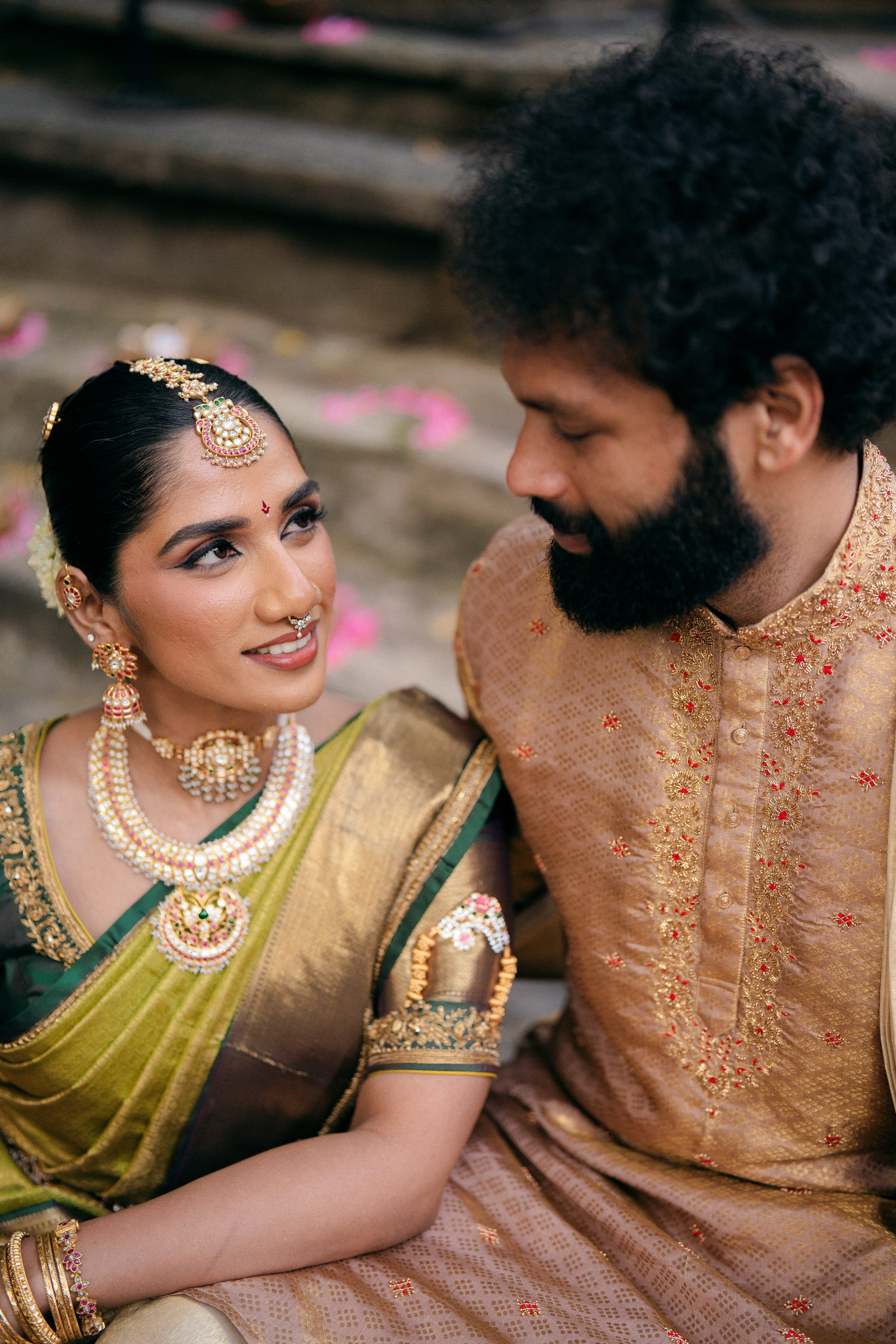 KIRTHI & JAWAHAR. Wedding photographer Avira Stories
