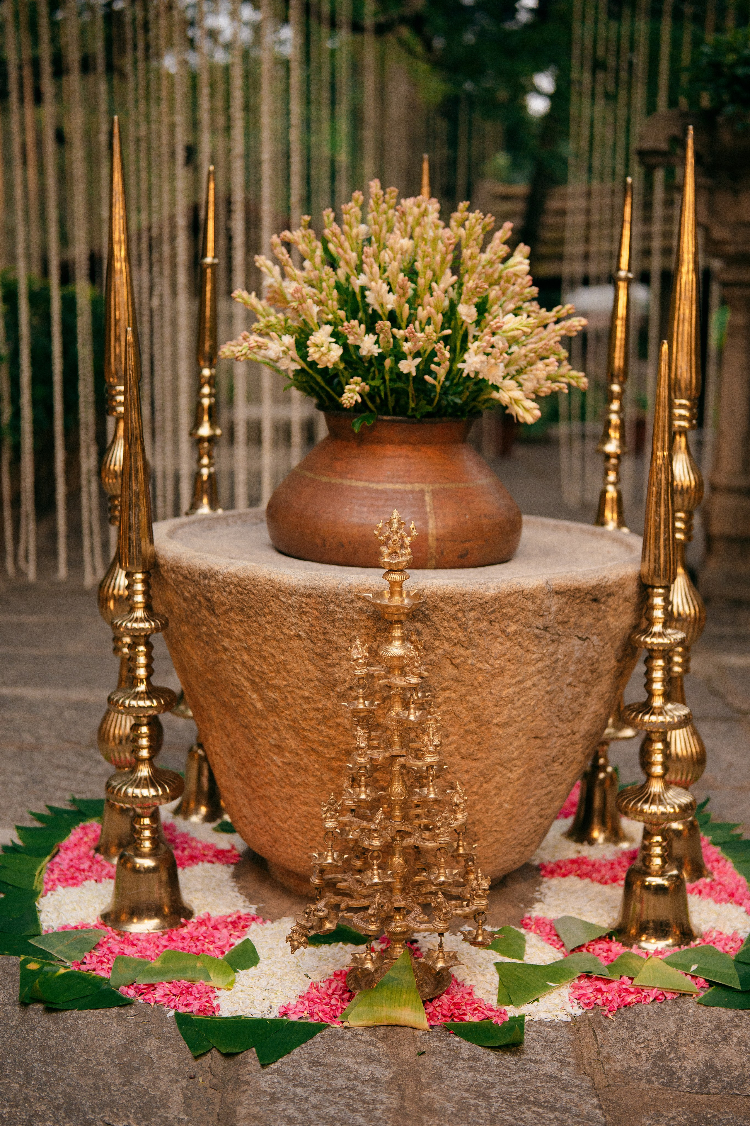KIRTHI & JAWAHAR. Wedding photographer Avira Stories