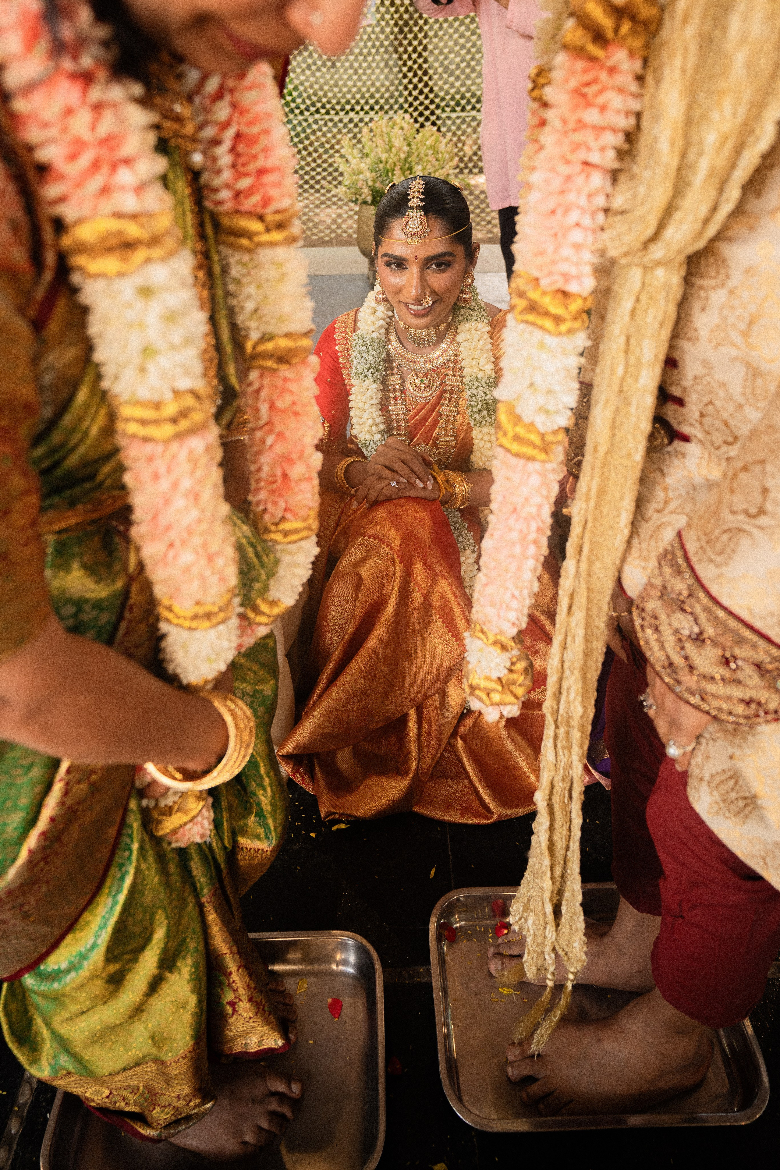 KIRTHI & JAWAHAR. Wedding photographer Avira Stories