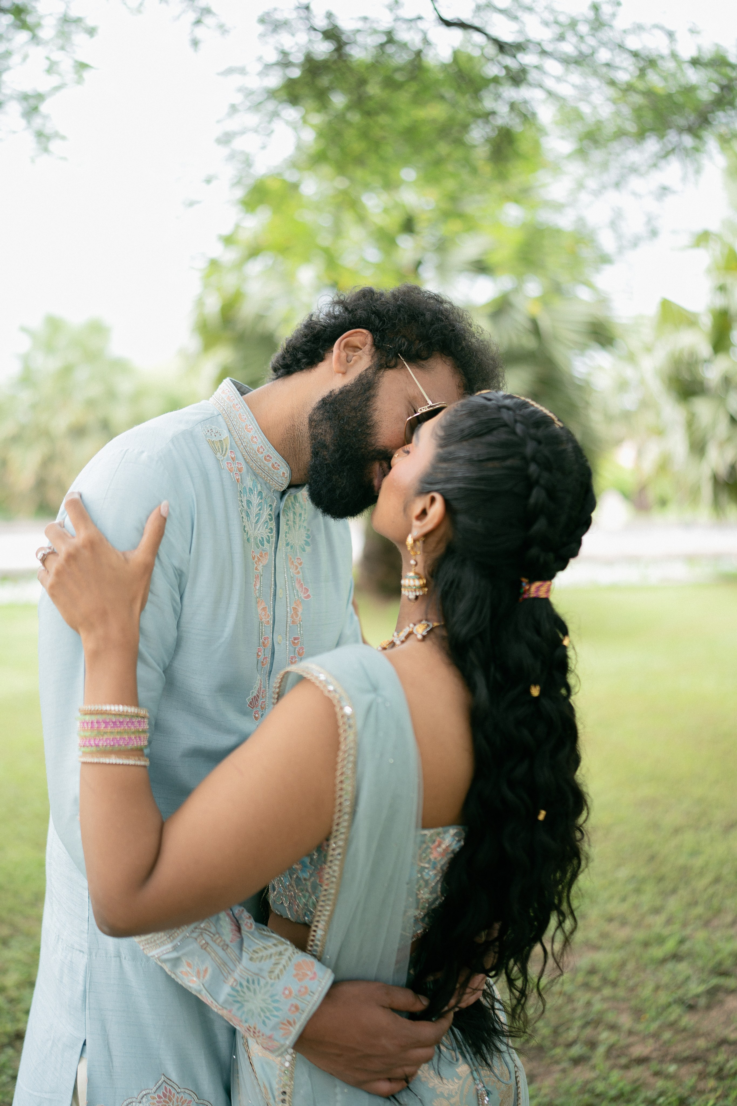 KIRTHI & JAWAHAR. Wedding photographer Avira Stories