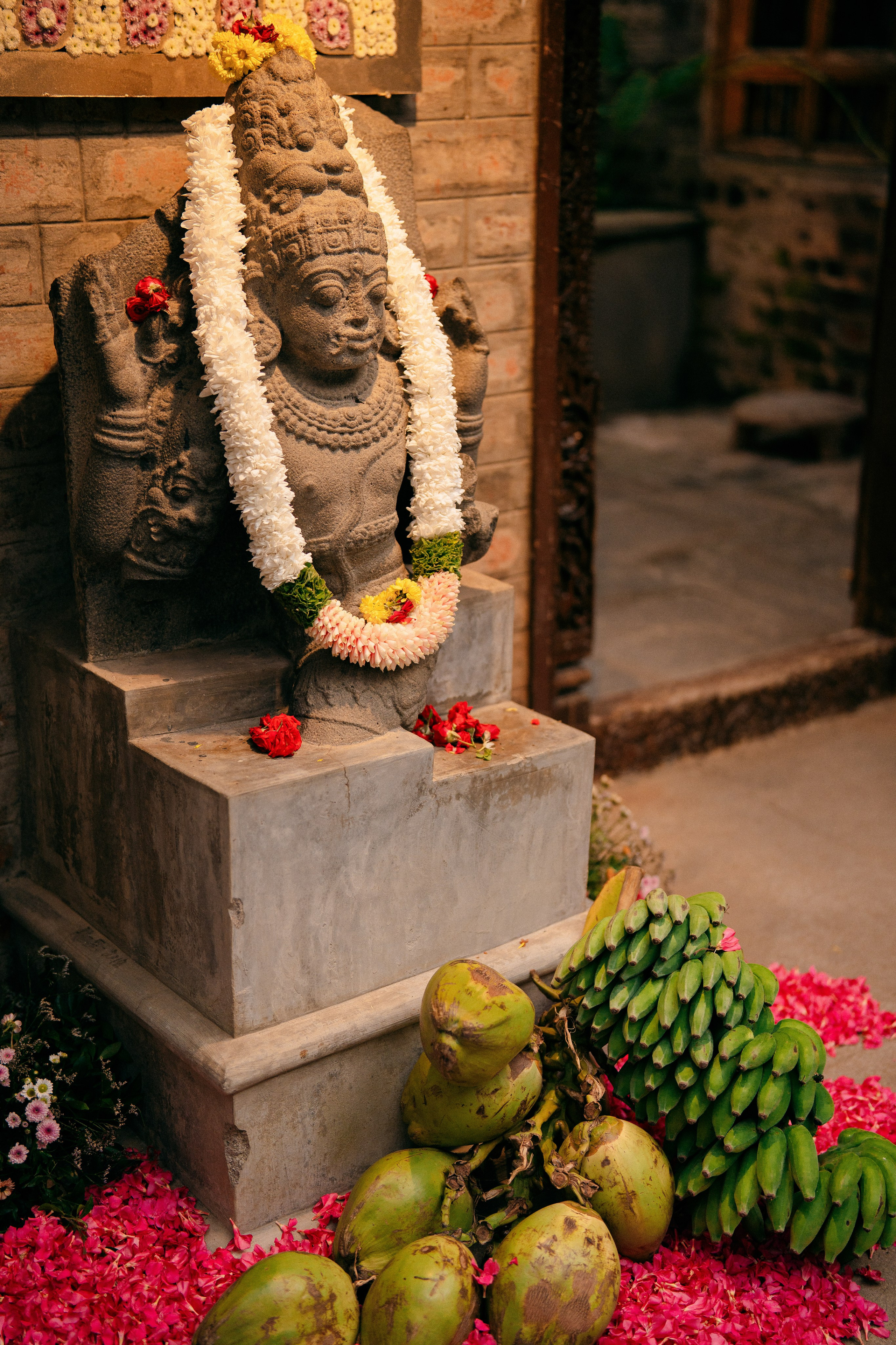 KIRTHI & JAWAHAR. Wedding photographer Avira Stories