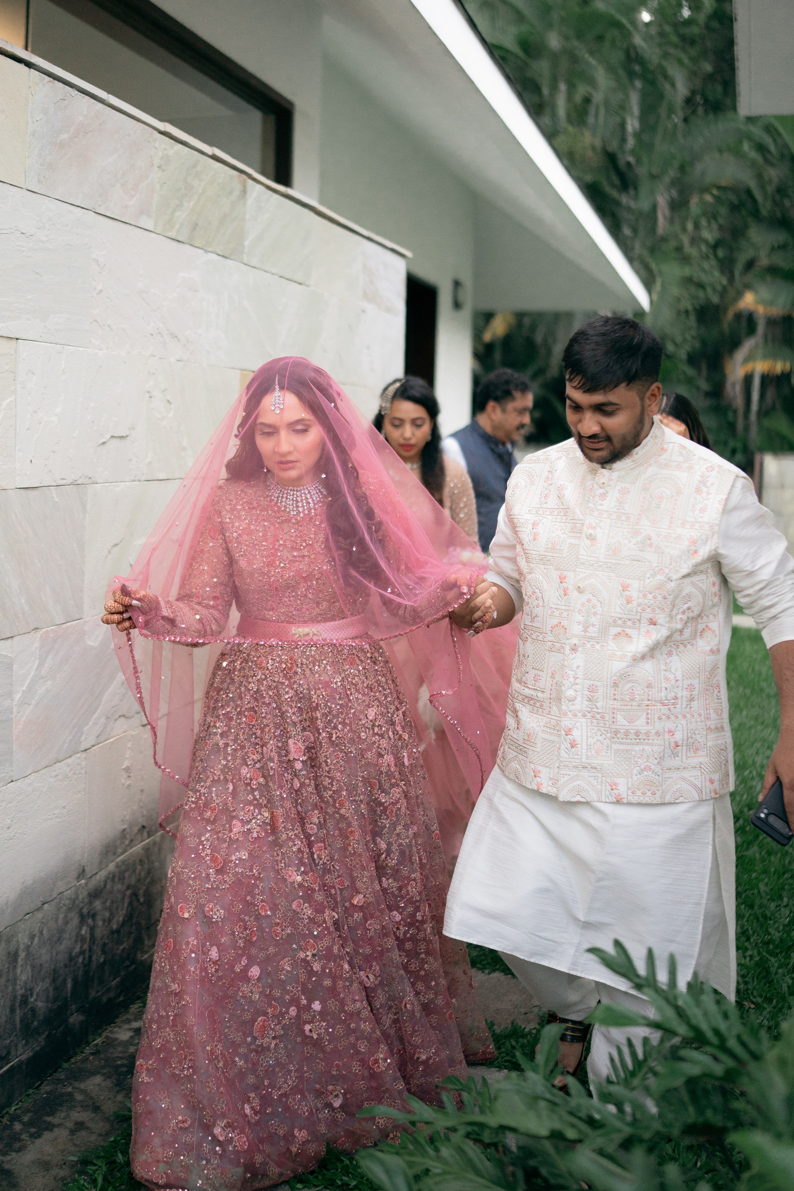 Samia + Fawaz. Wedding photographer Avira Stories