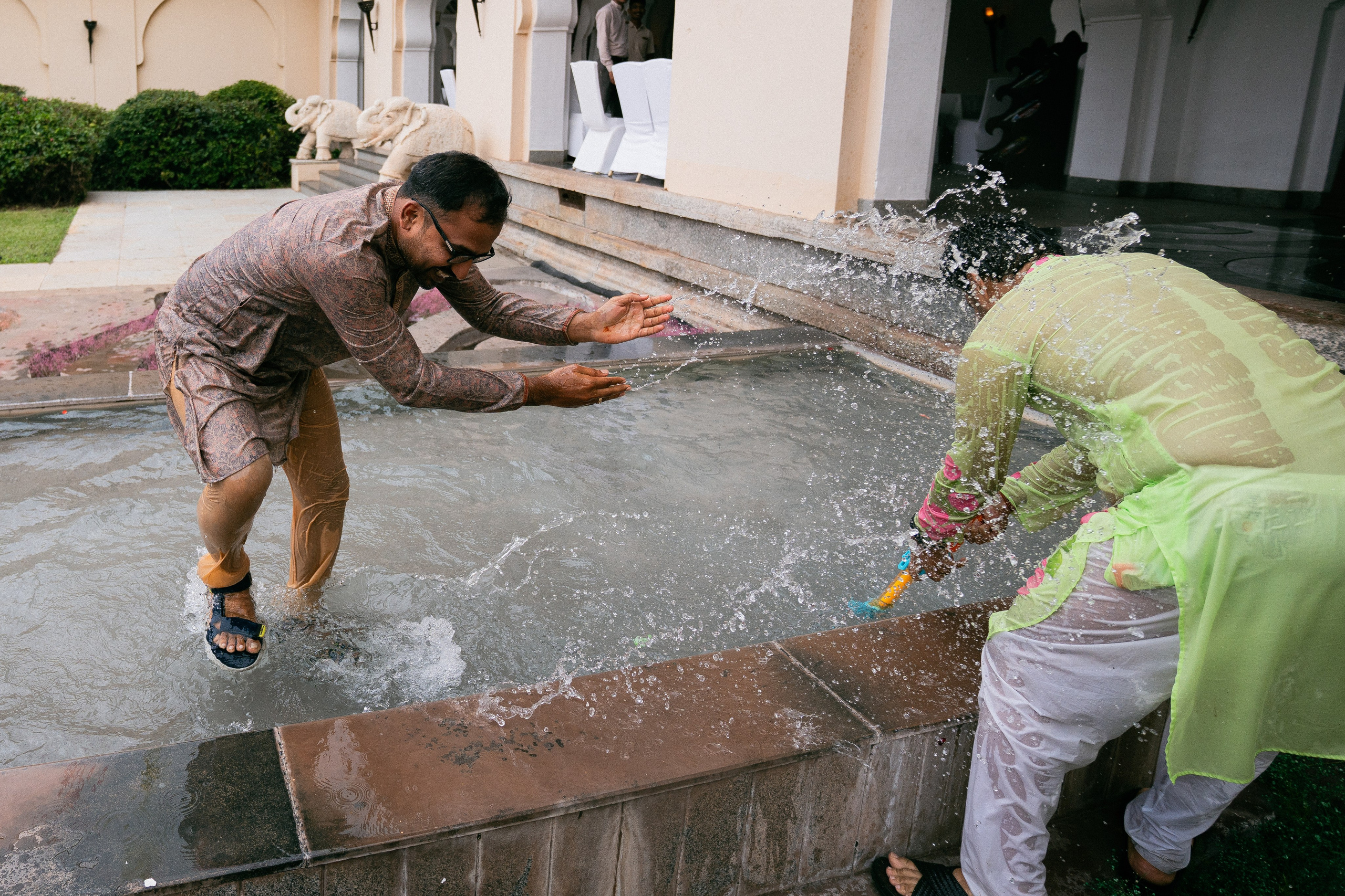 KIRTHI & JAWAHAR. Wedding photographer Avira Stories