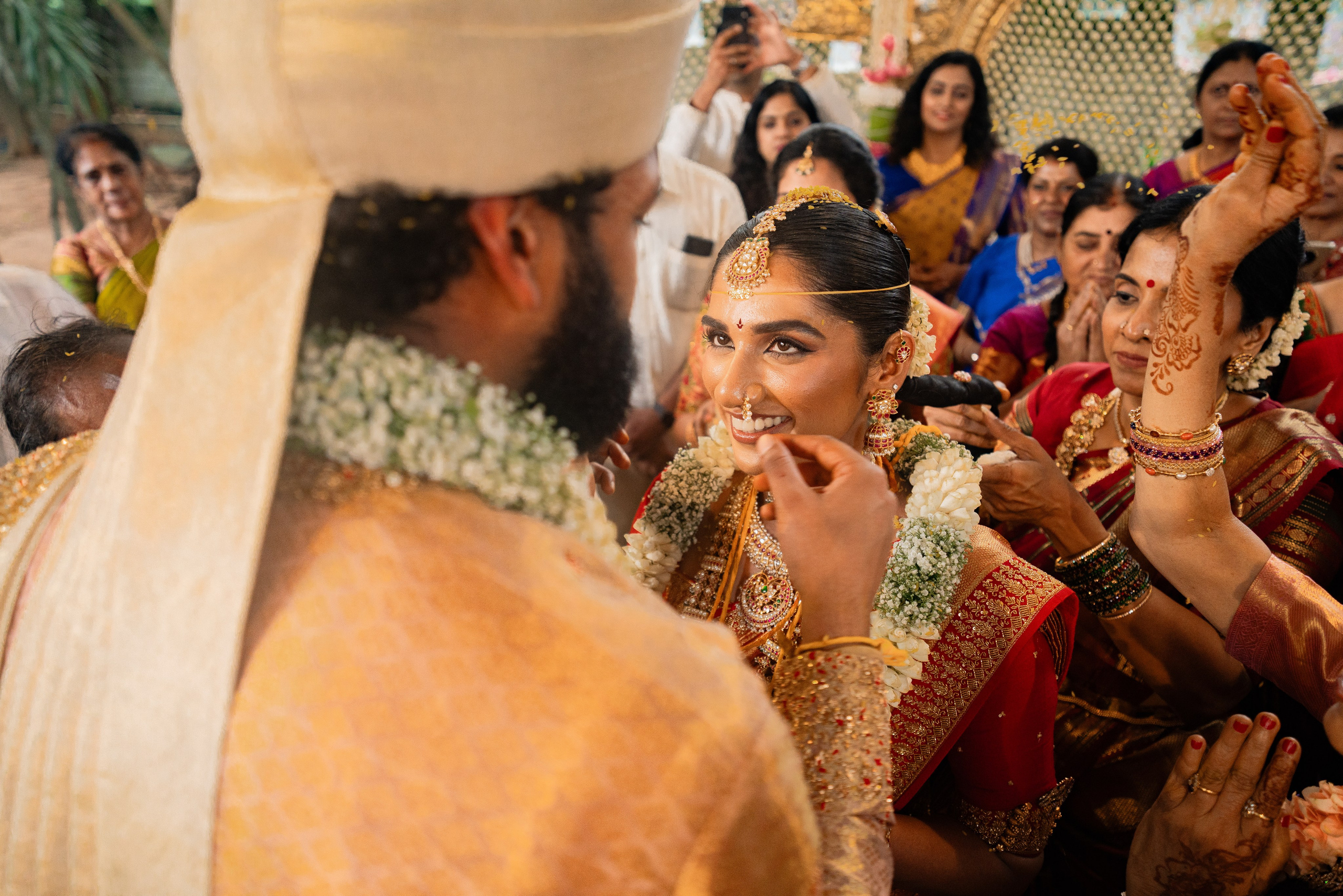 KIRTHI & JAWAHAR. Wedding photographer Avira Stories