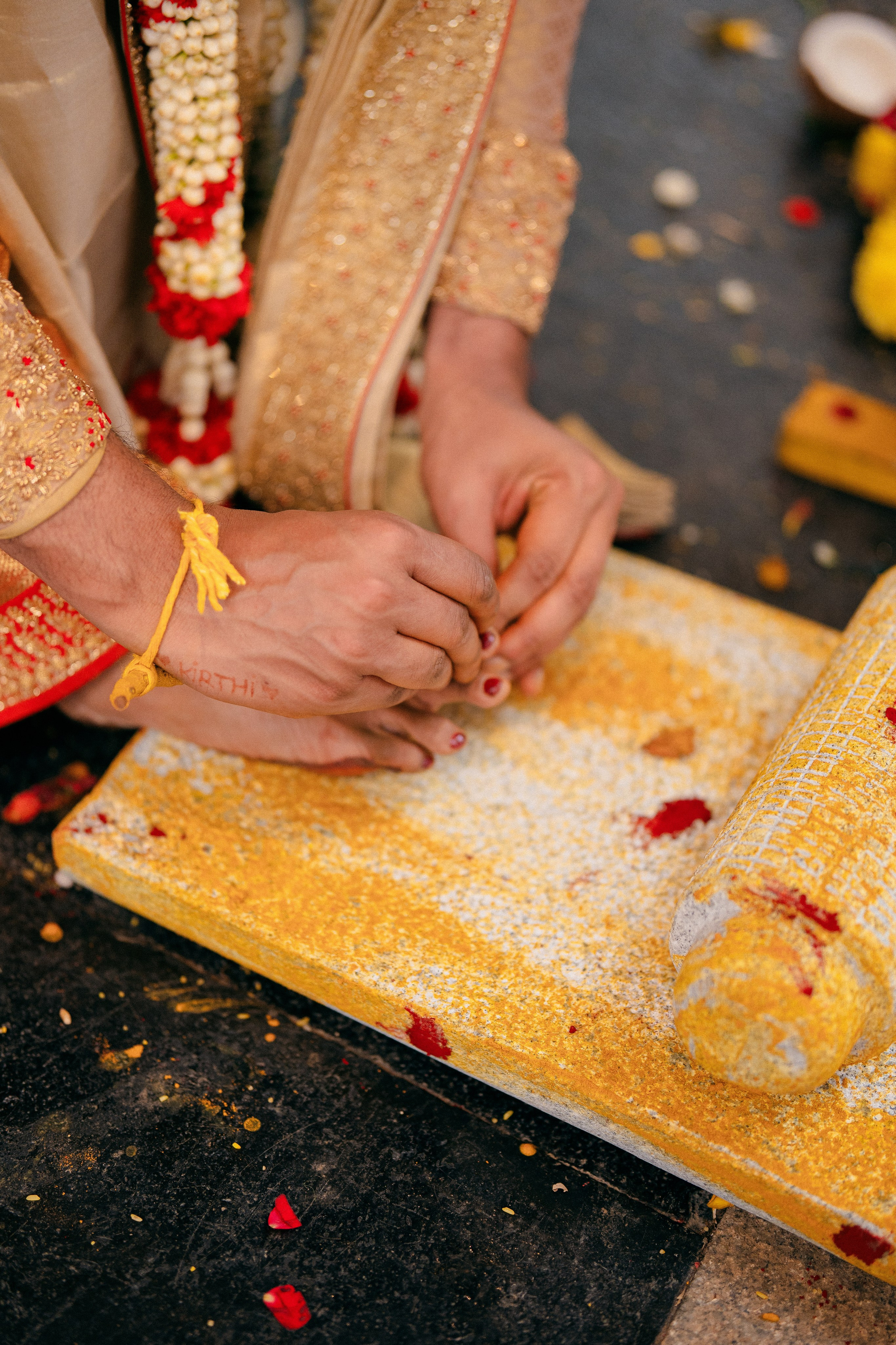 KIRTHI & JAWAHAR. Wedding photographer Avira Stories
