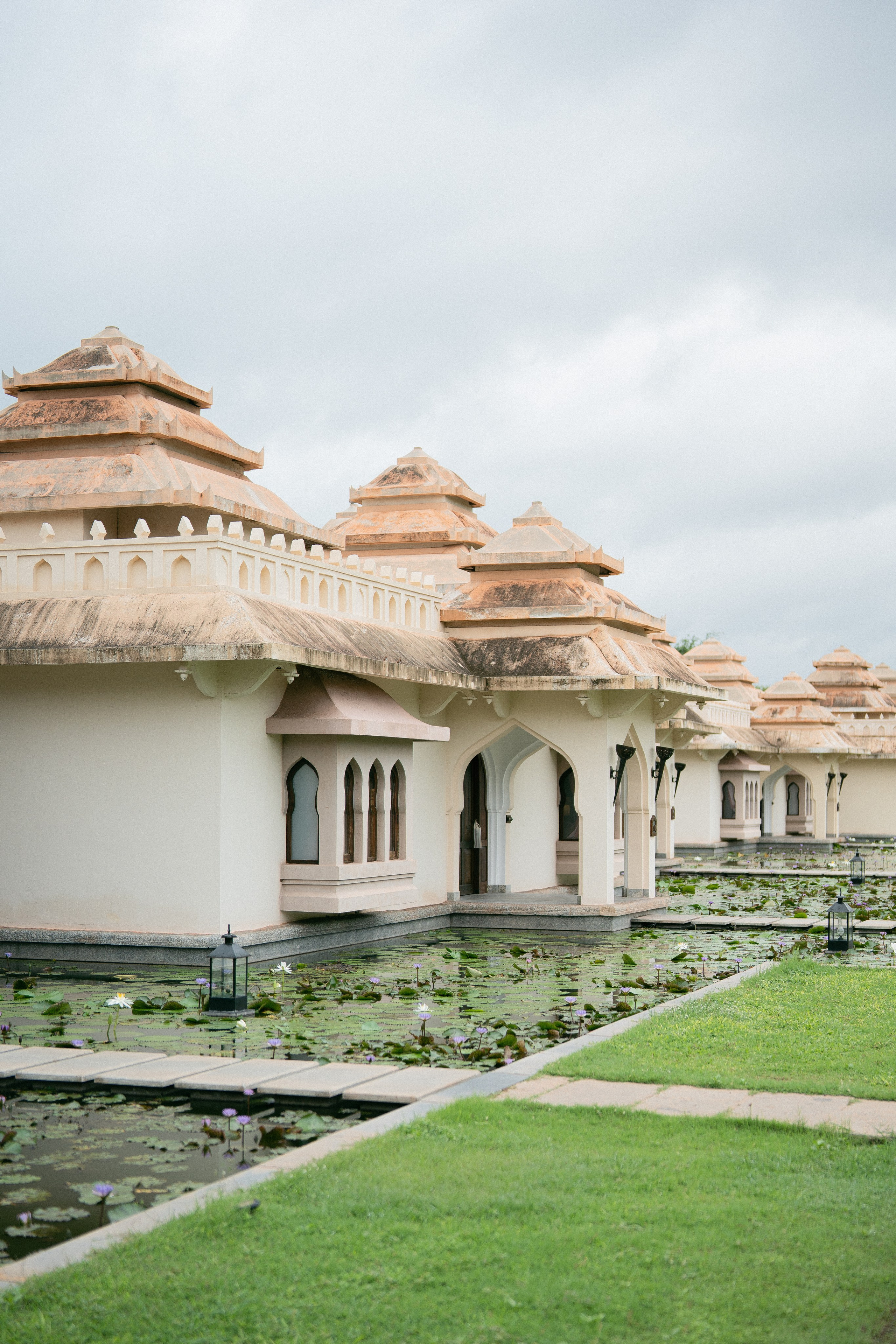 KIRTHI & JAWAHAR. Wedding photographer Avira Stories
