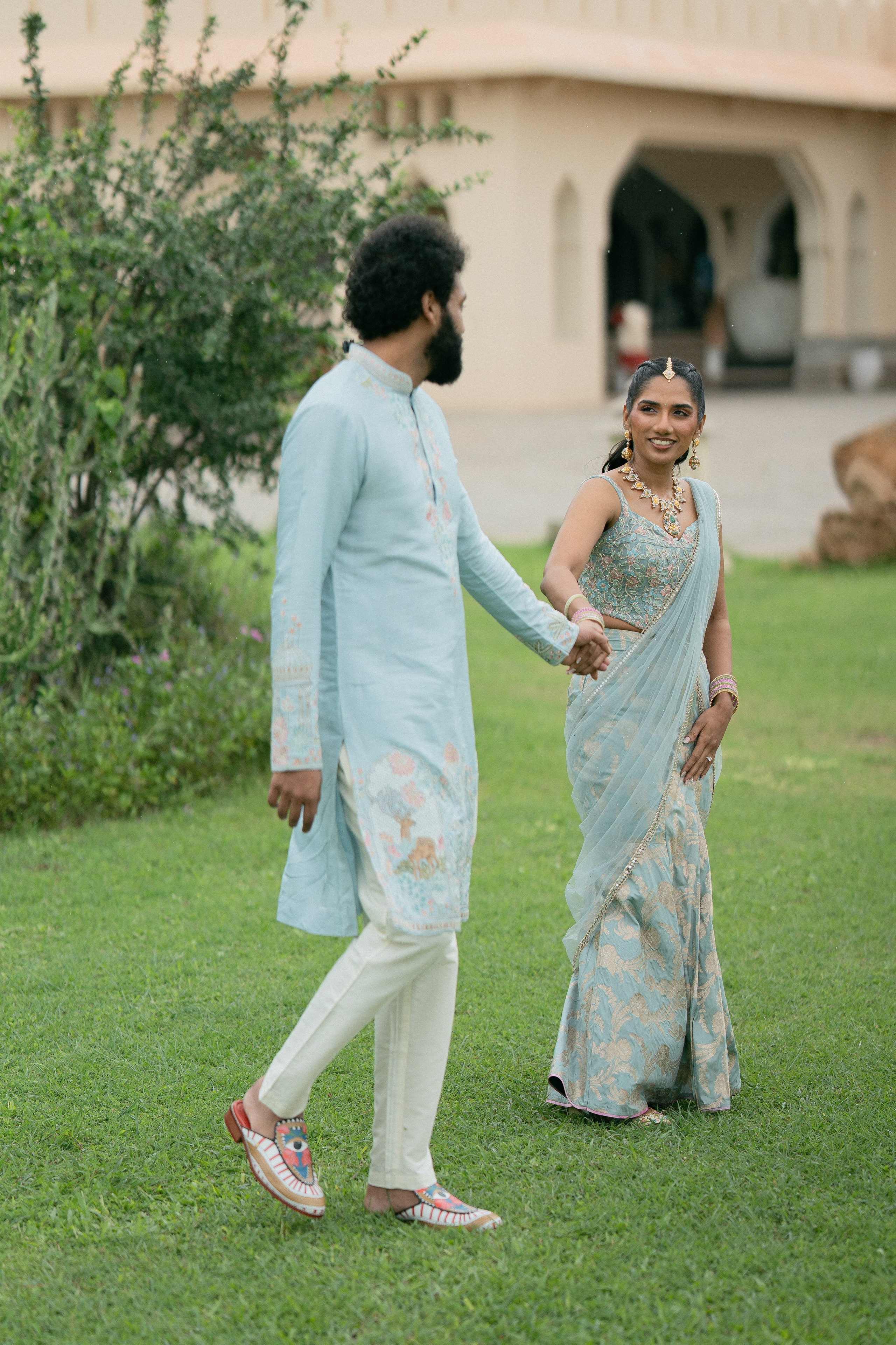 KIRTHI & JAWAHAR. Wedding photographer Avira Stories