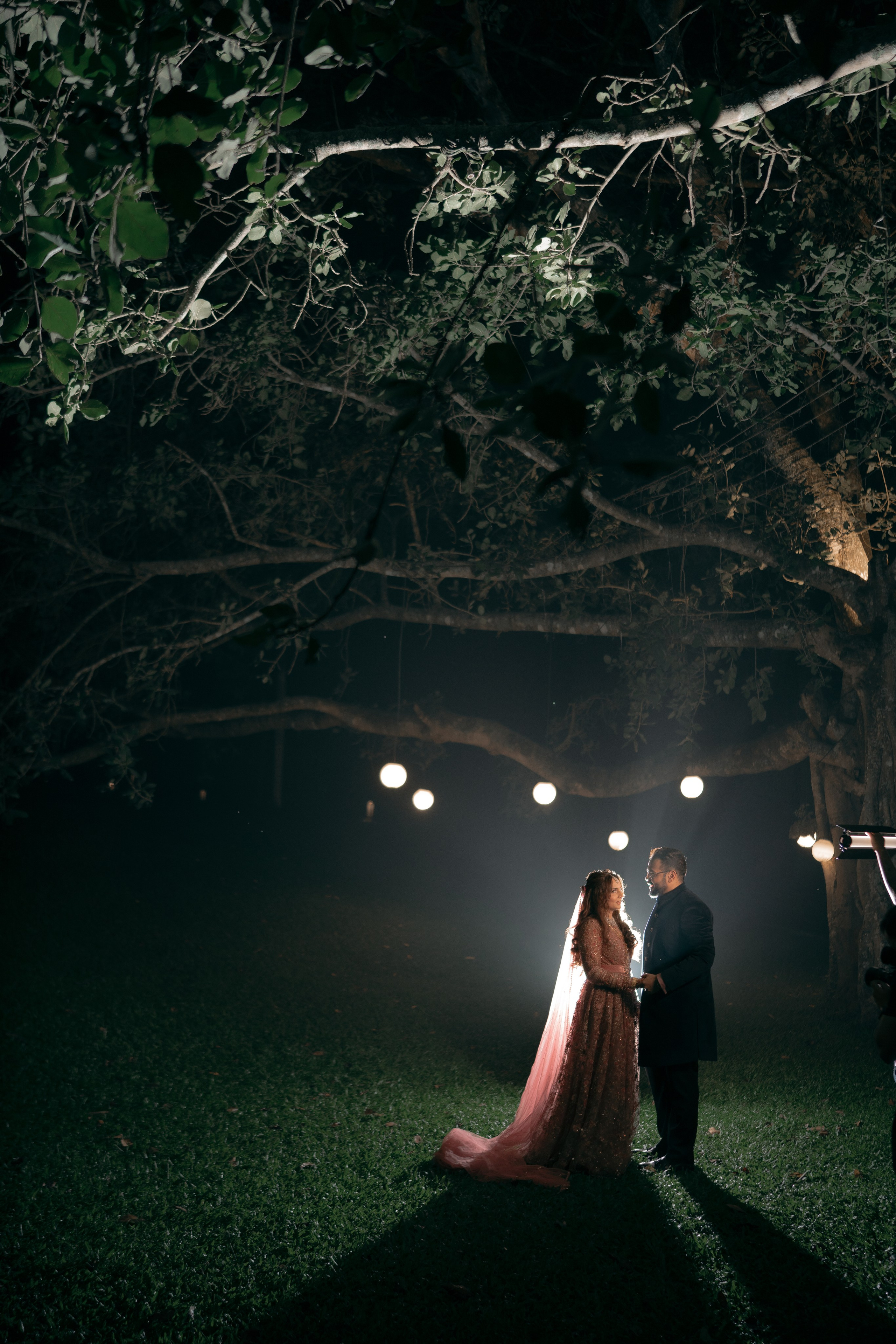 Samia + Fawaz. Wedding photographer Avira Stories