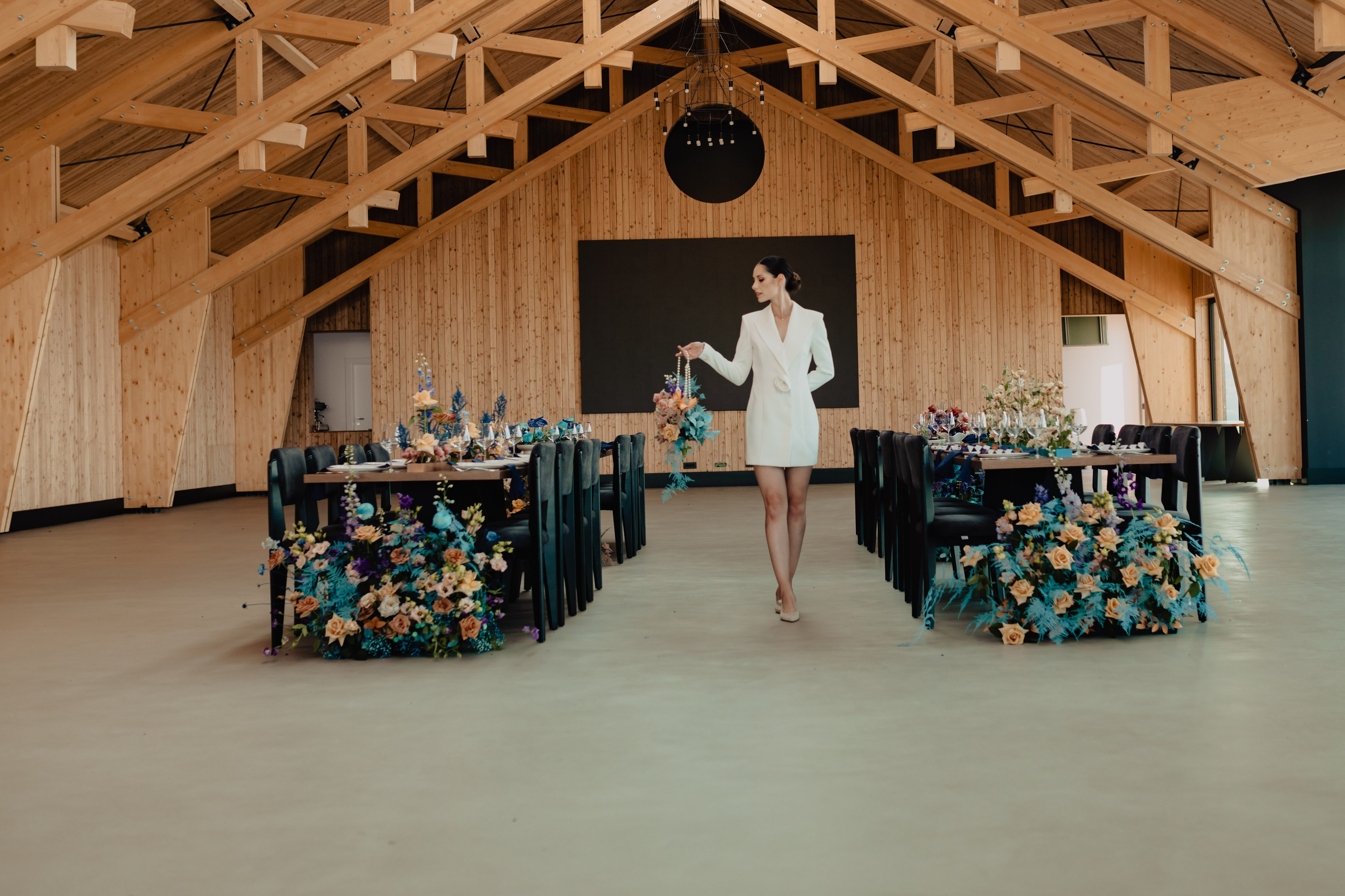 Styled shot at The Barn, Cluj. Fotograf de nunta — documenting your love story with a touch of editorial — wedding photographer