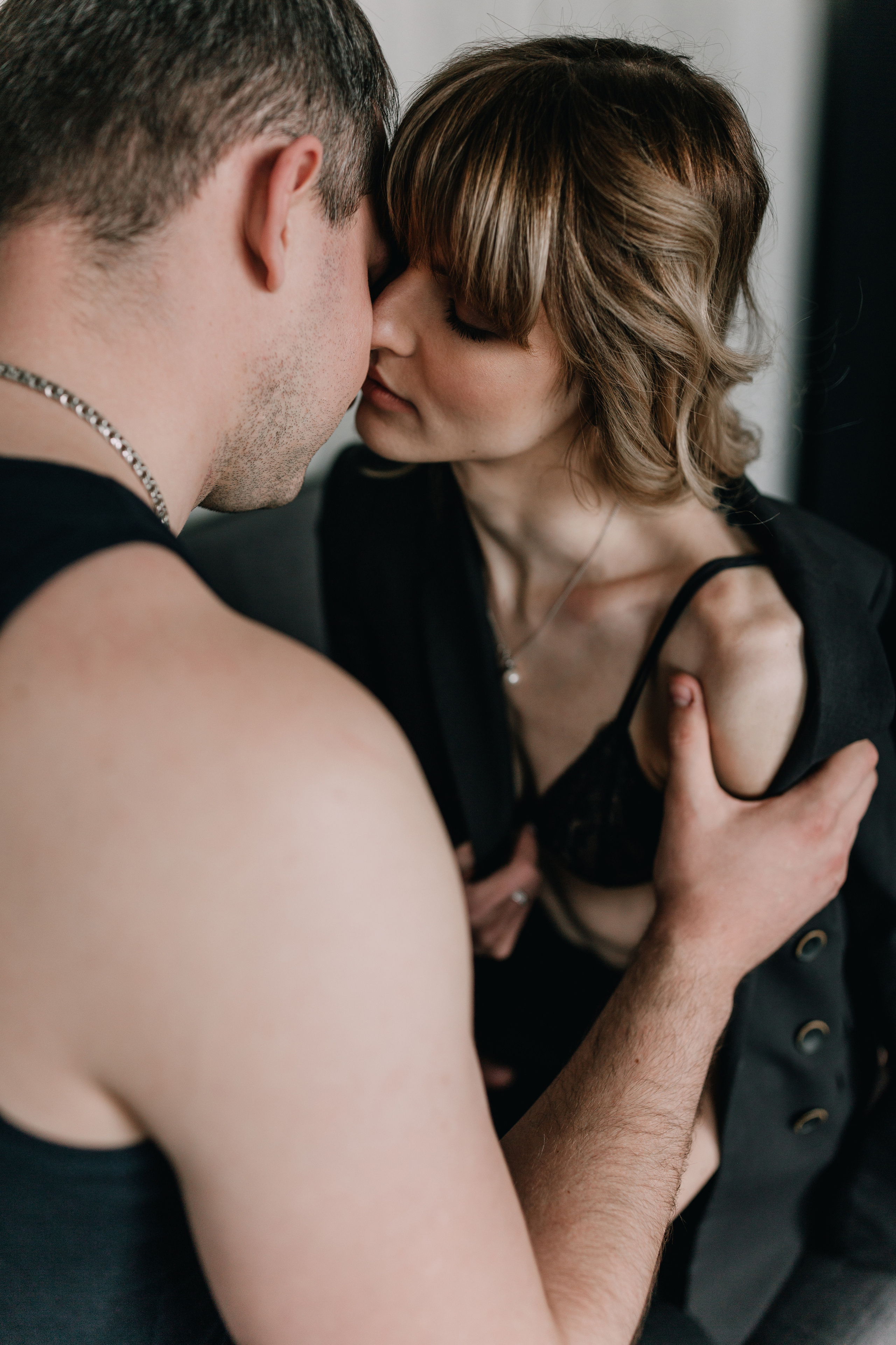 Studio shooting of Sasha & Sasha. Photographe à Rouen, France