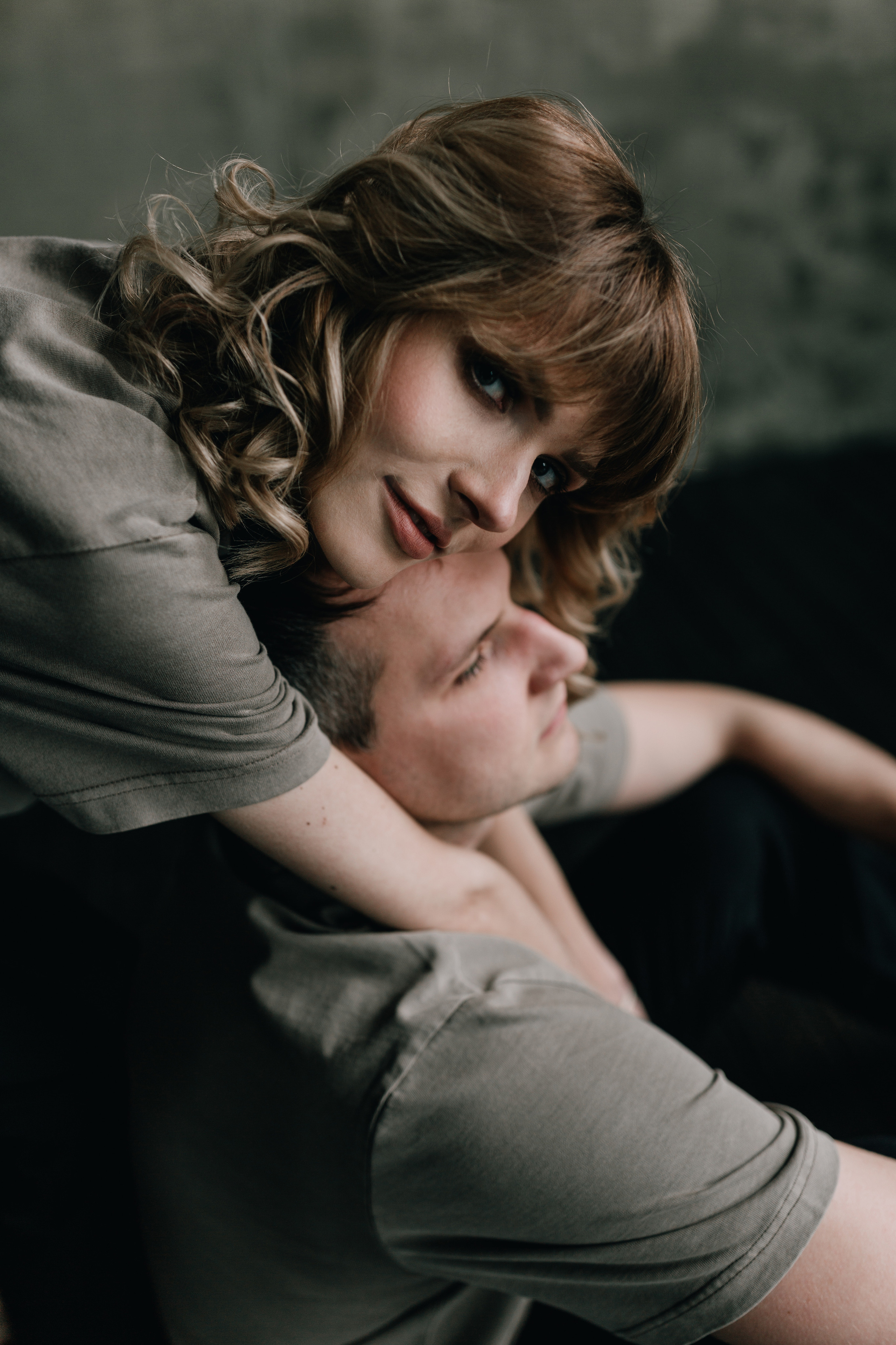 Studio shooting of Sasha & Sasha. Photographe à Rouen, France