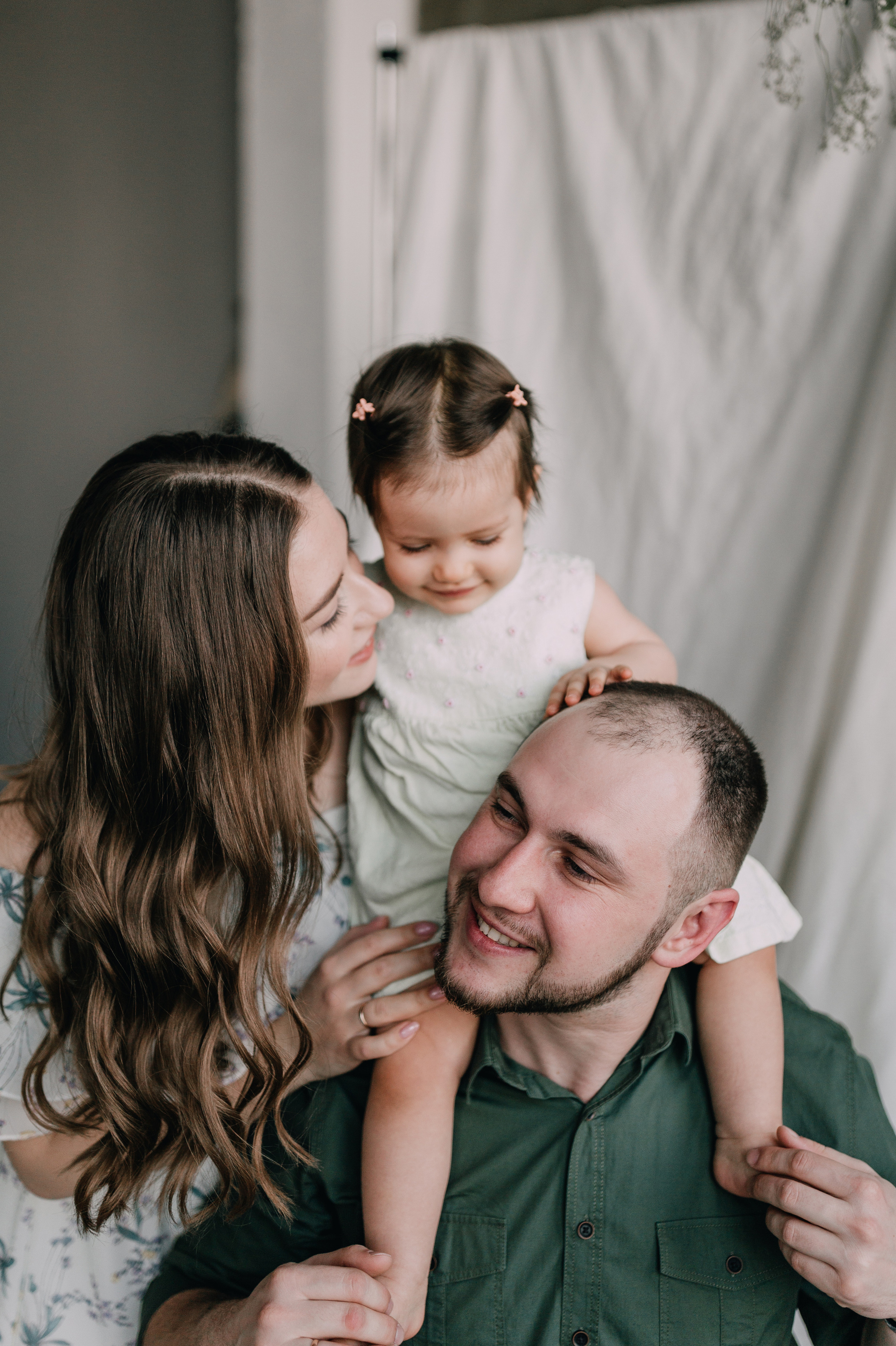 Family shooting Dasha, Artem & Milana. Photographe à Rouen, France