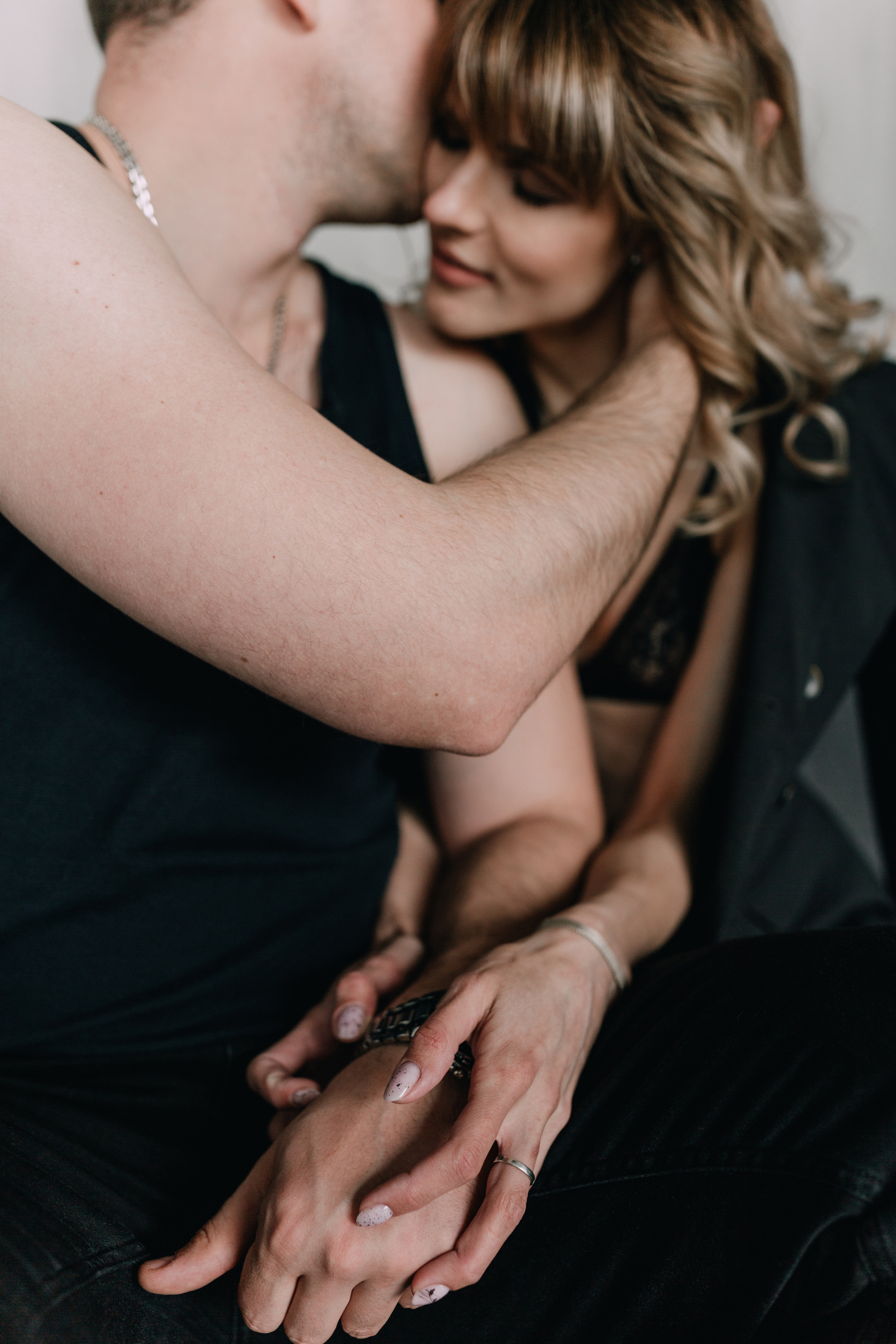 Studio shooting of Sasha & Sasha. Photographe à Rouen, France