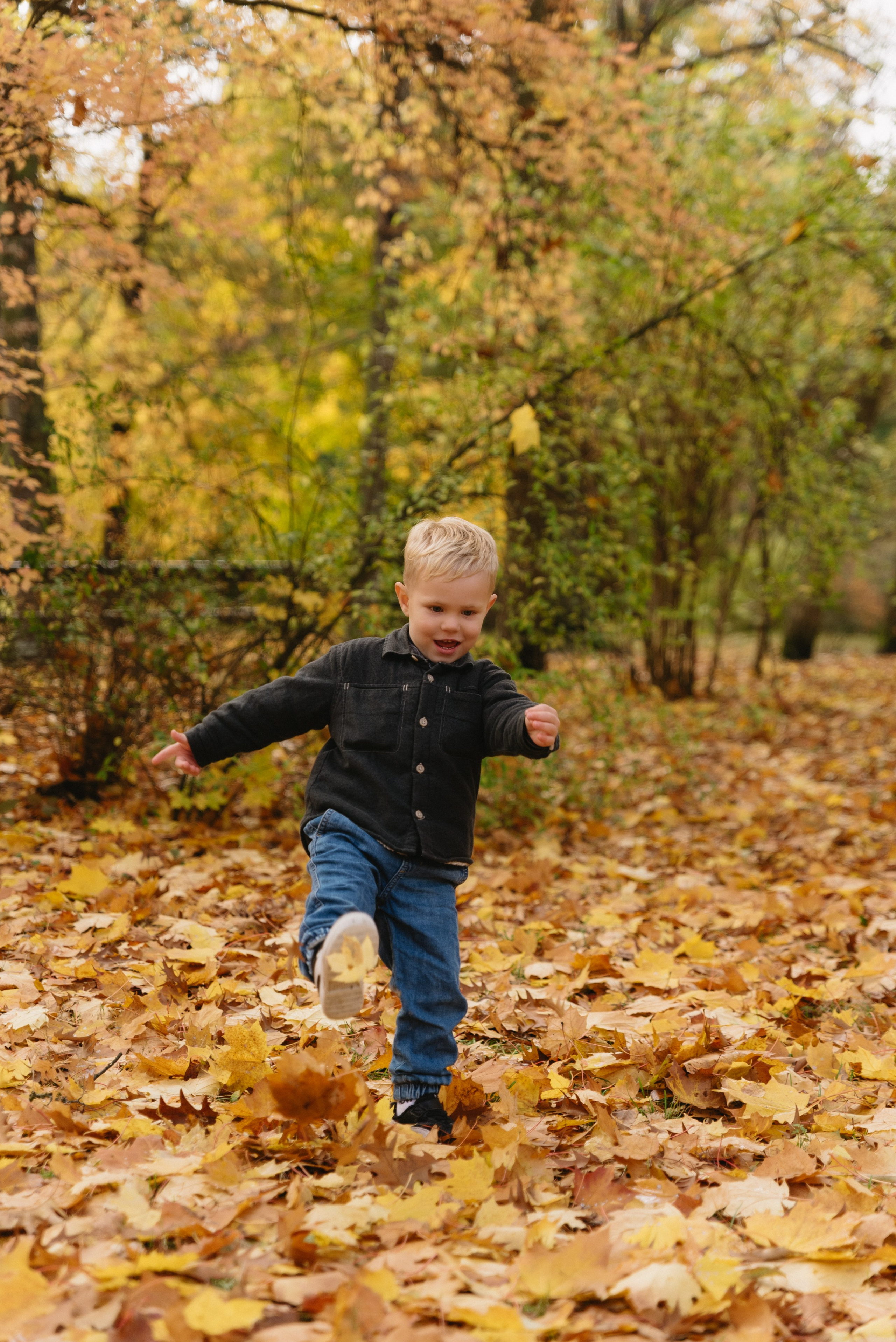 Sesja rodzinna Hanna, Vlad & Matvei. Eugene Save – Fotograf Ślubny i Rodzinny | Warszawa i Cała Polska