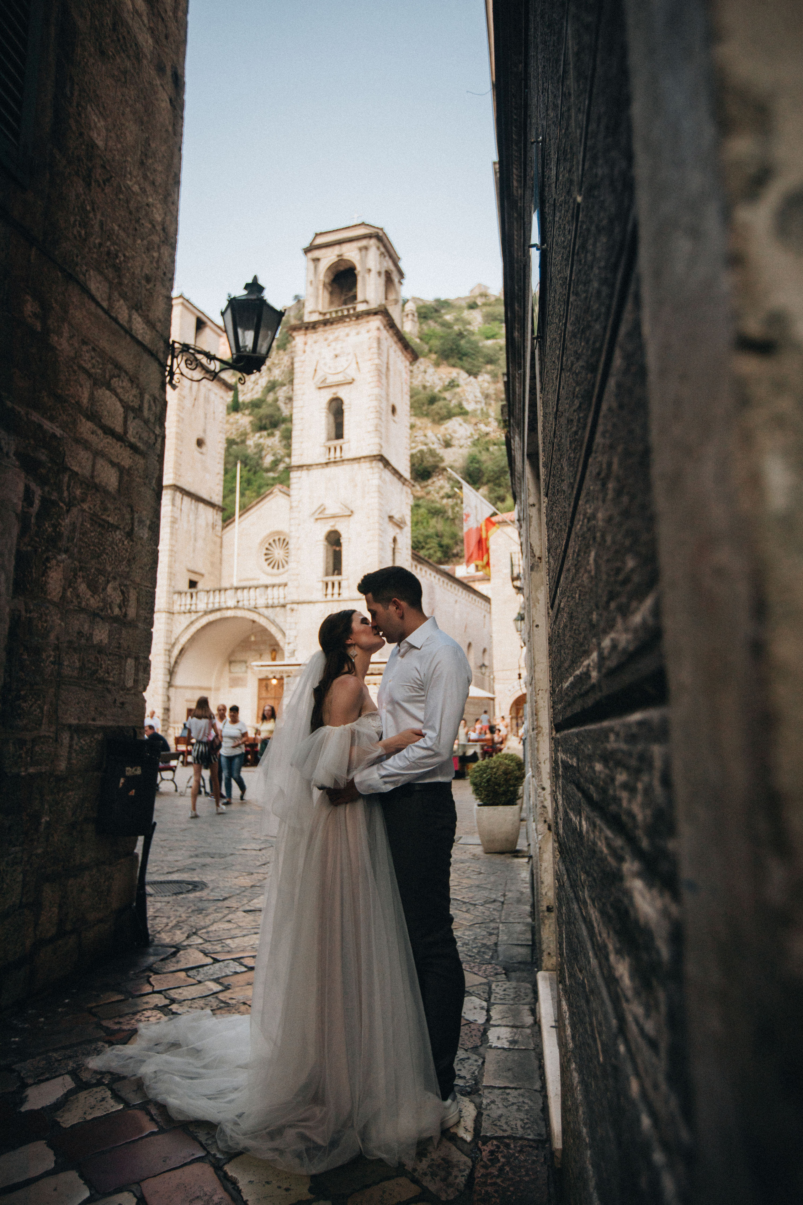 Portland, Seattle, Bend & Oregon Coast Wedding Photography | Destination Weddings in Montenegro by Georgy Shishkin. Capturing Love in the Heart of the Pacific Northwes